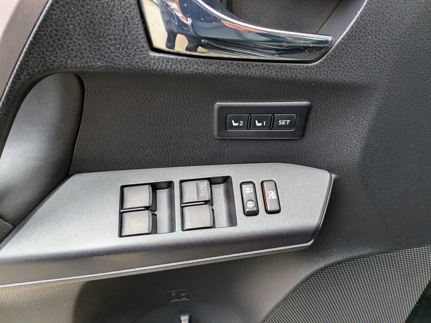 TOYOTA RAV-4 2.5 HSD Sol Premium e-CVT-image-7