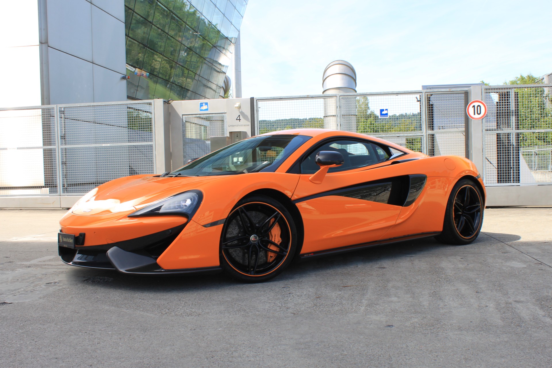 McLAREN 570S Coupé 3.8 V8 SSG-image-7