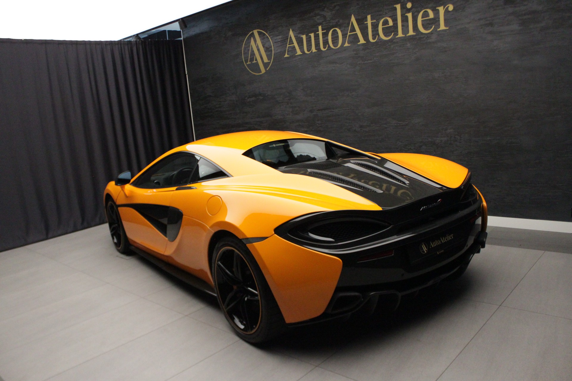 McLAREN 570S Coupé 3.8 V8 SSG-image-11