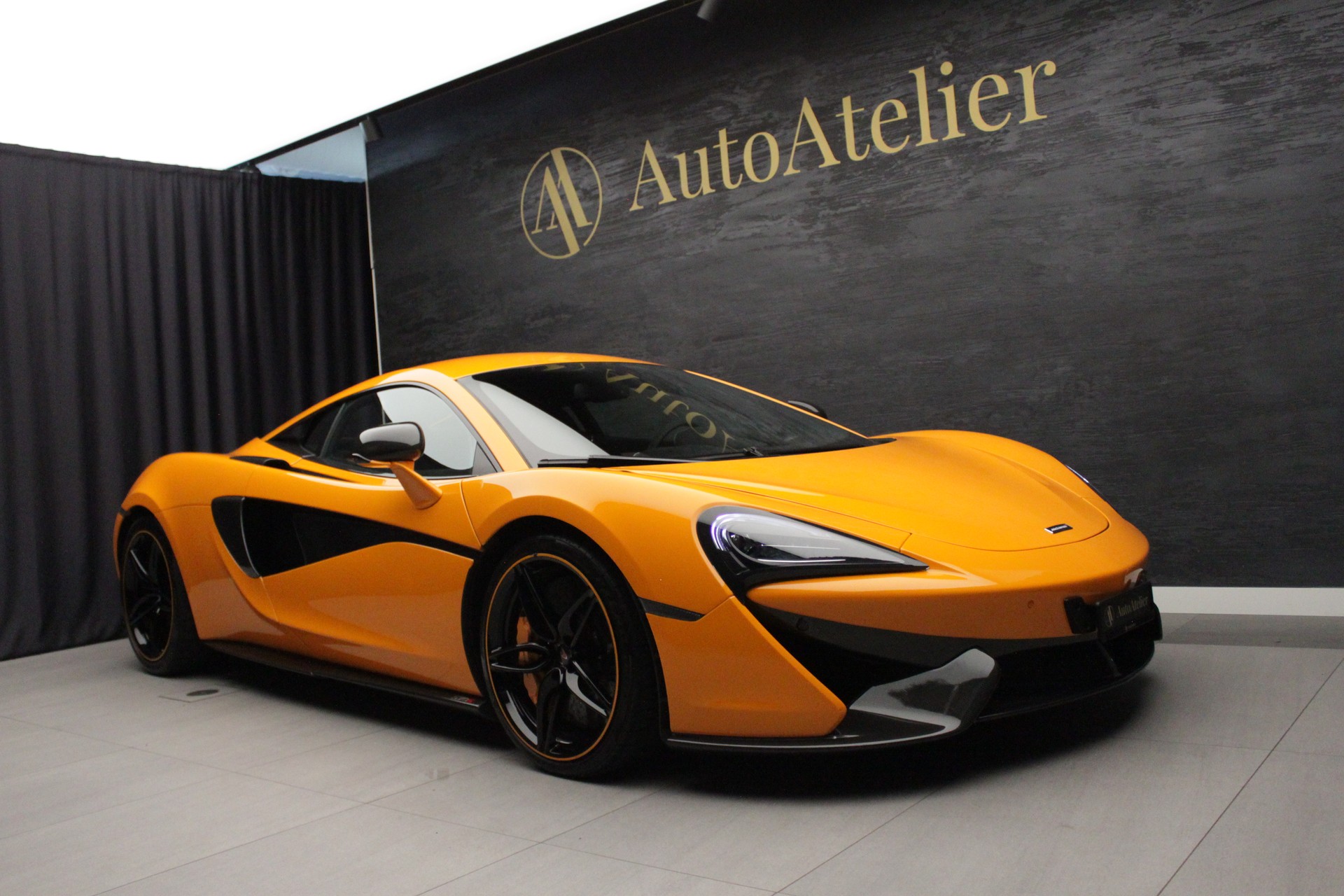 McLAREN 570S Coupé 3.8 V8 SSG-showroom-element-2