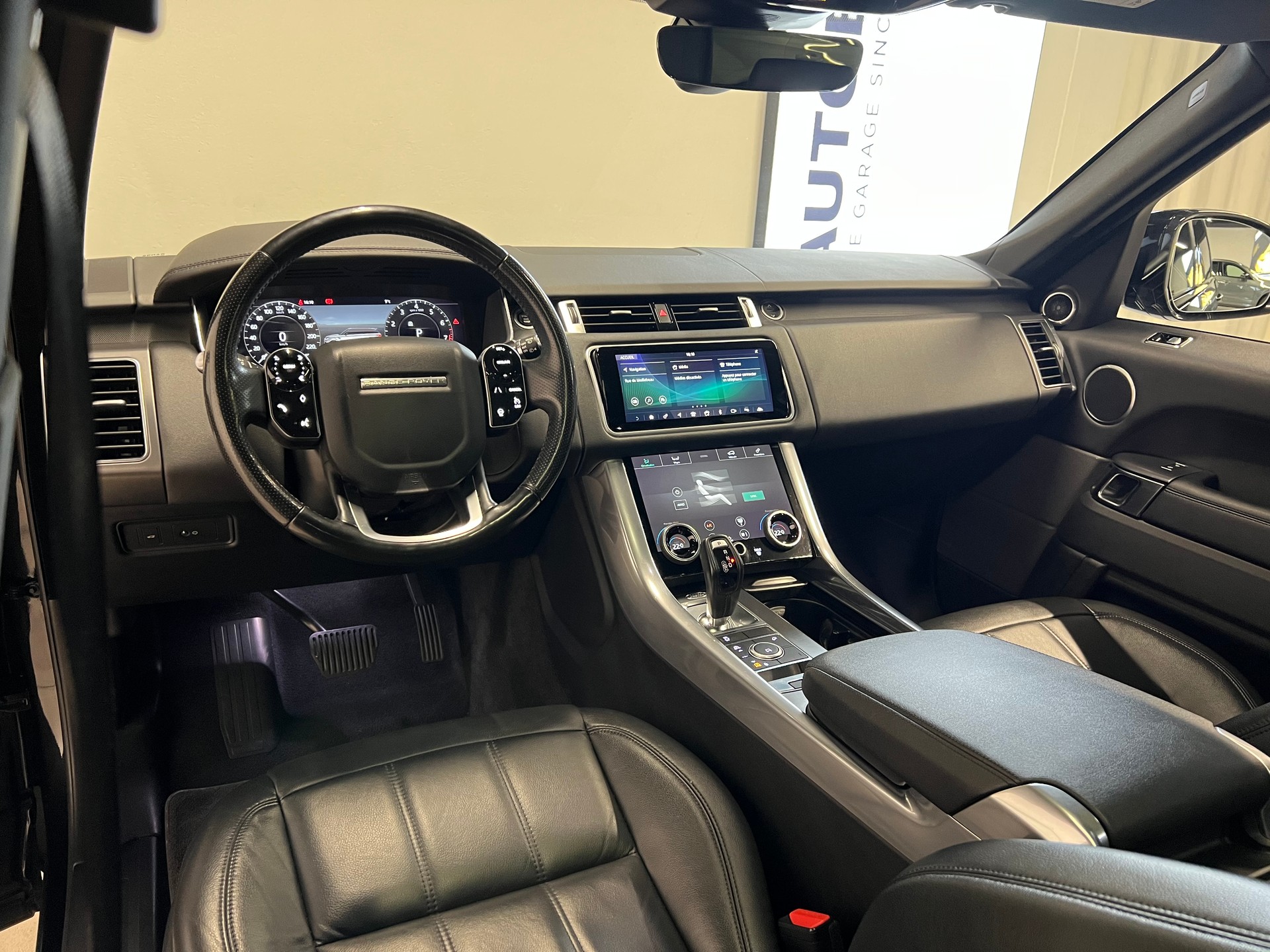 LAND ROVER Range Rover Sport 2.0 Si4 SE-showroom-element-2