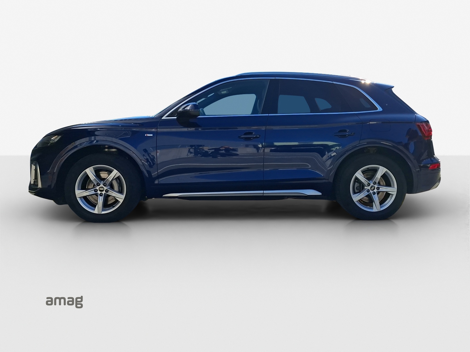 AUDI Q5 50 TFSI e PHEV S line quattro S-tronic-showroom-element-2