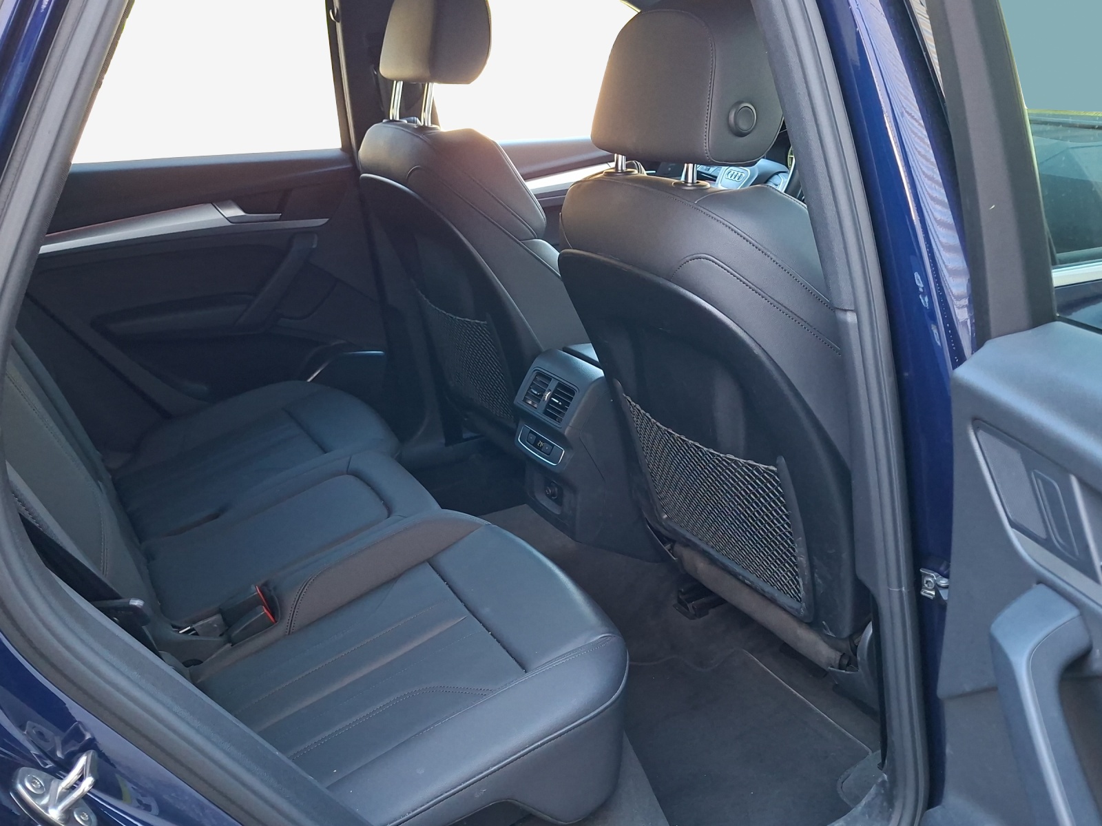 AUDI Q5 50 TFSI e PHEV S line quattro S-tronic-image-13