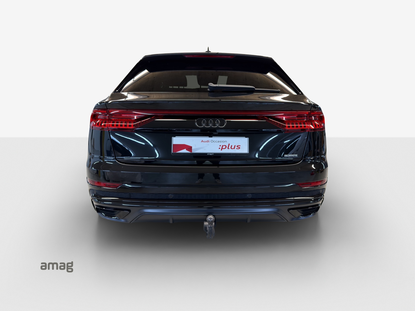 AUDI Q8 45 TDI Black Edition quattro tiptronic-showroom-element-3