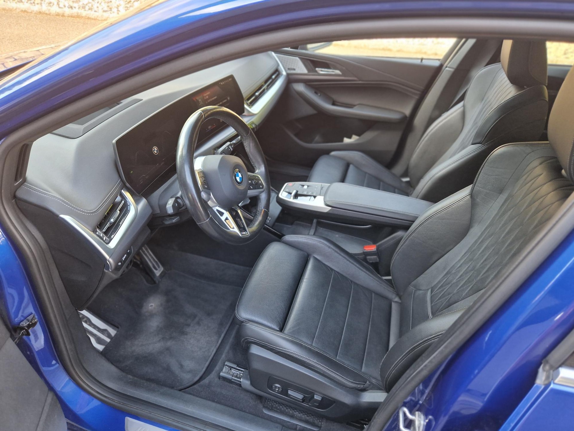 BMW 218d Activ Tourer M-Sport-image-6