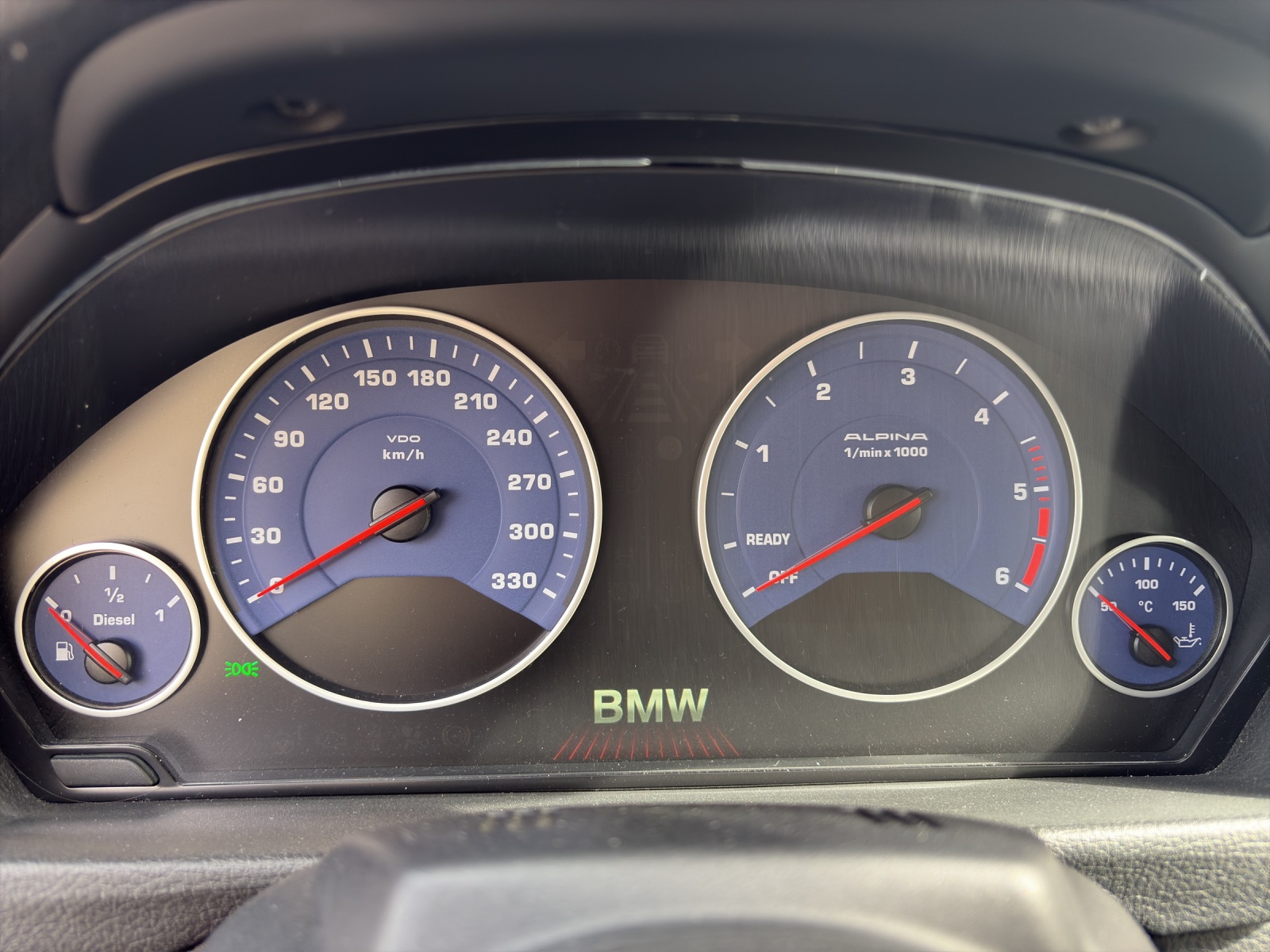 MERCEDES-BENZ ML 300 CDI Blue Eff. My Star 4Matic 7G-Tronic-image-17