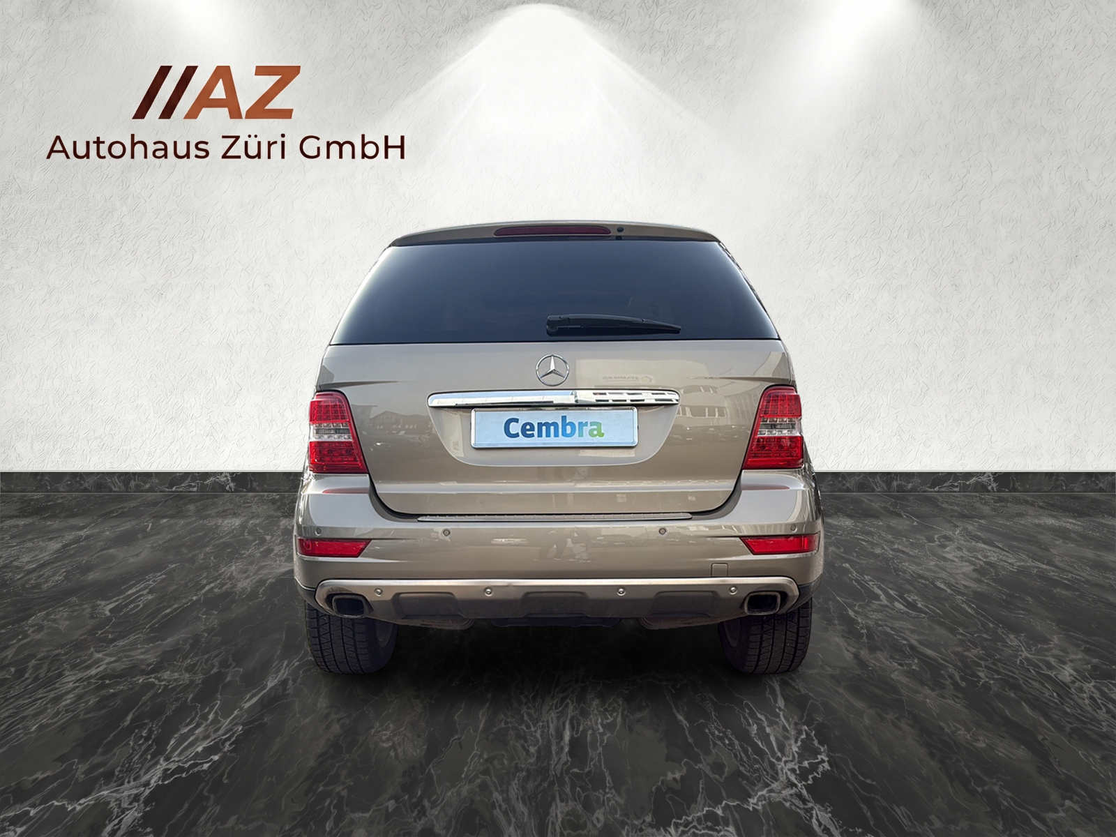 MERCEDES-BENZ ML 300 CDI Blue Eff. My Star 4Matic 7G-Tronic-showroom-element-3