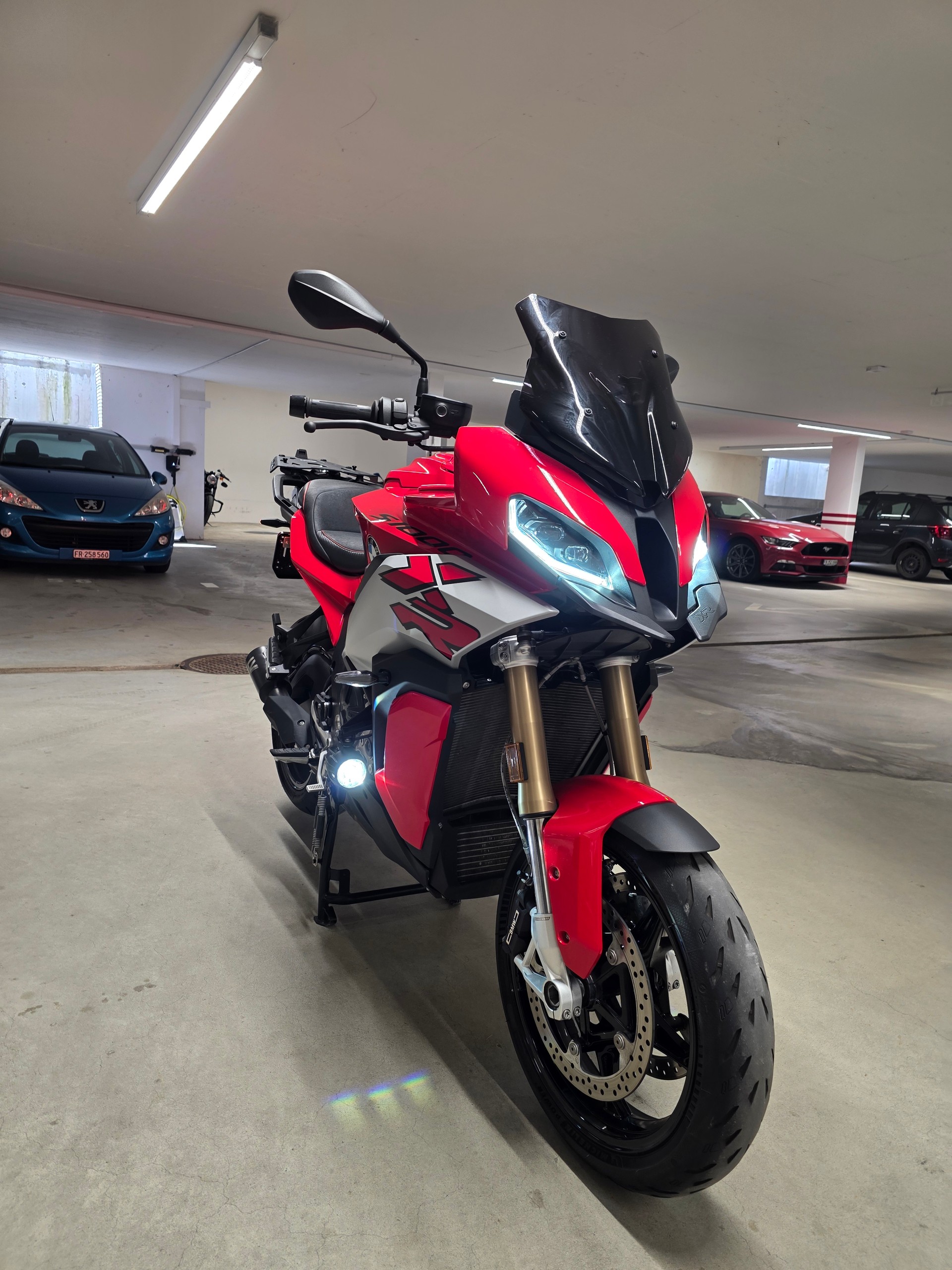 BMW S 1000 XR ABS-image-0