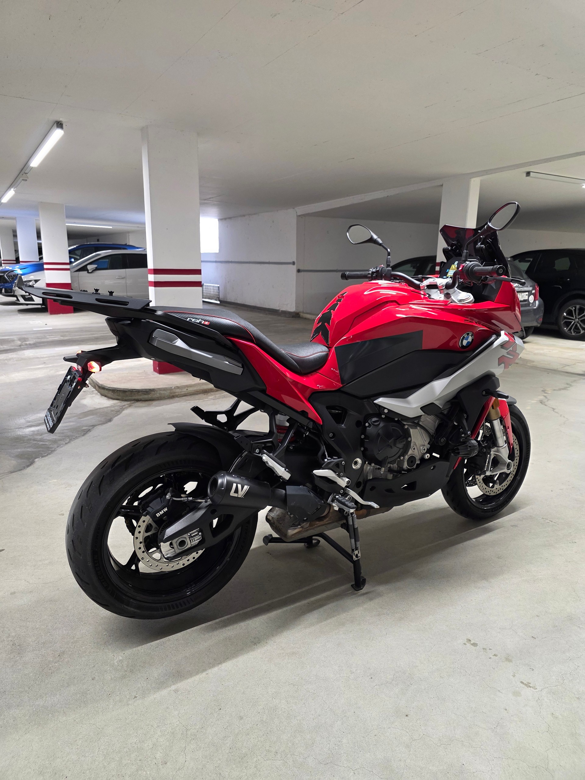 BMW S 1000 XR ABS-image-3