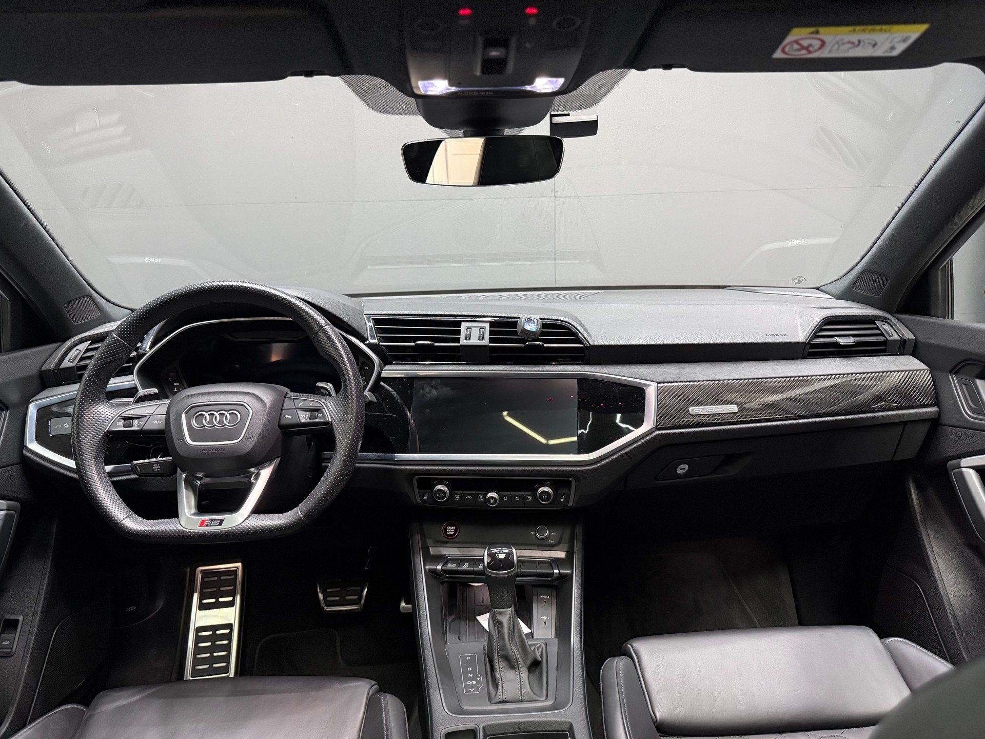 AUDI RS Q3 Sportback quattro S tronic-image-10