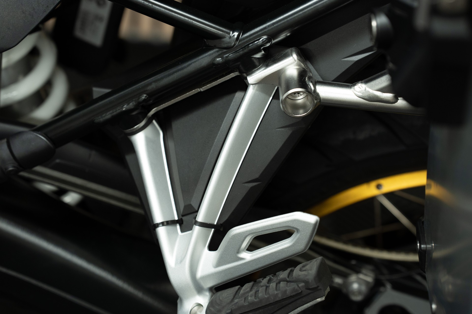 BMW R 1250 GS Adventure-image-7