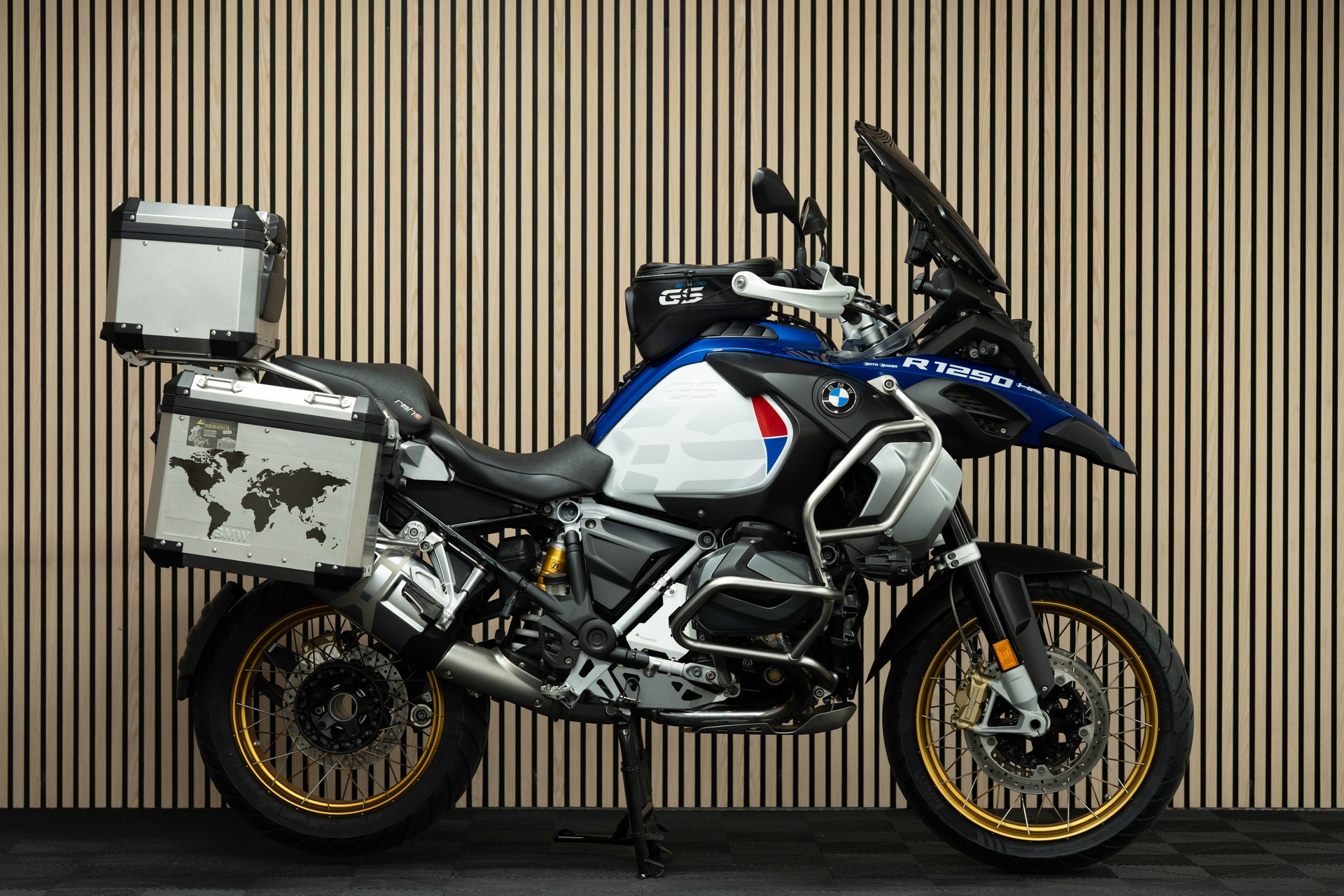 BMW R 1250 GS Adventure-image-0