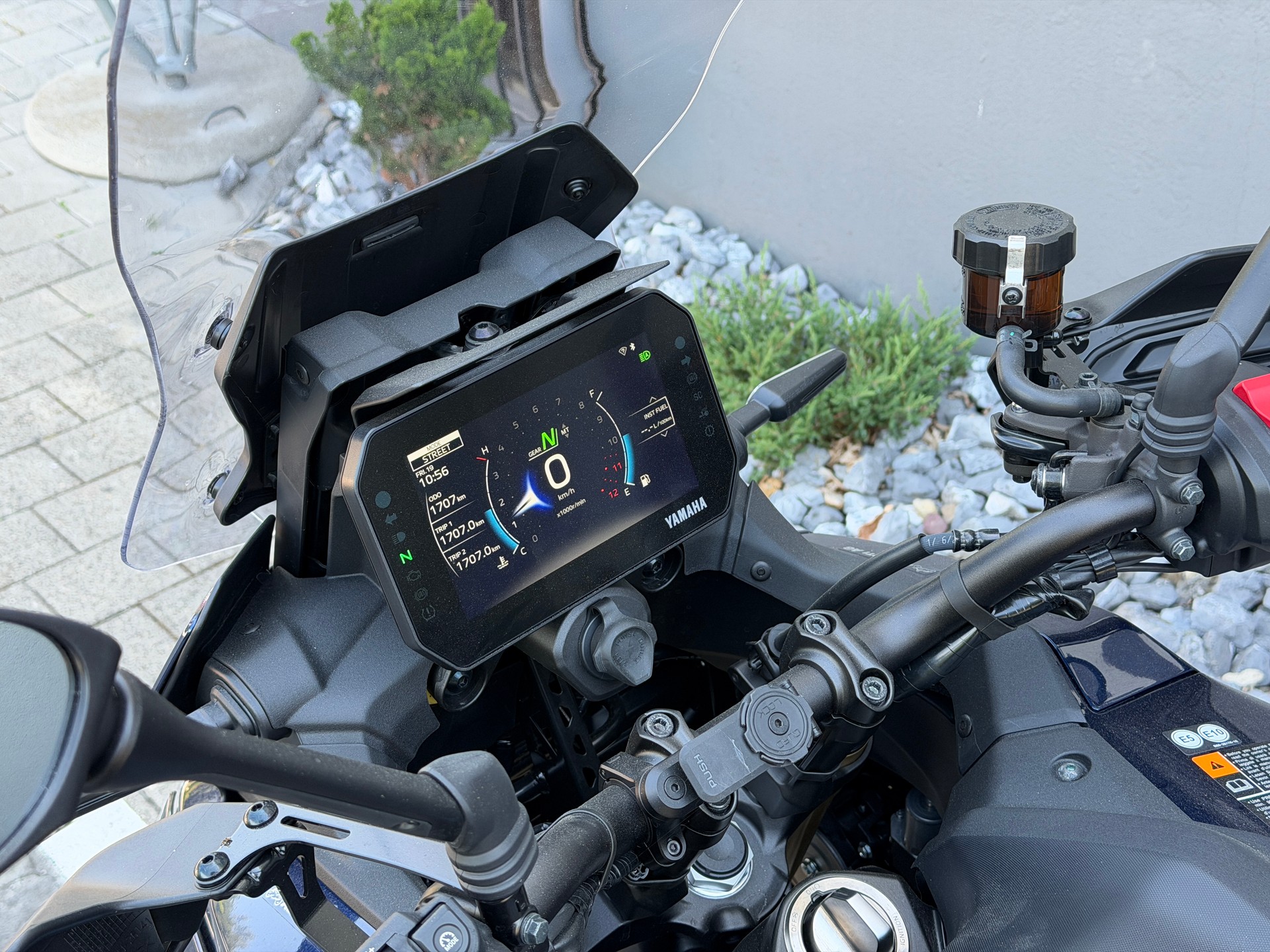 YAMAHA Tracer 9 GT+ Y-AMT-image-2