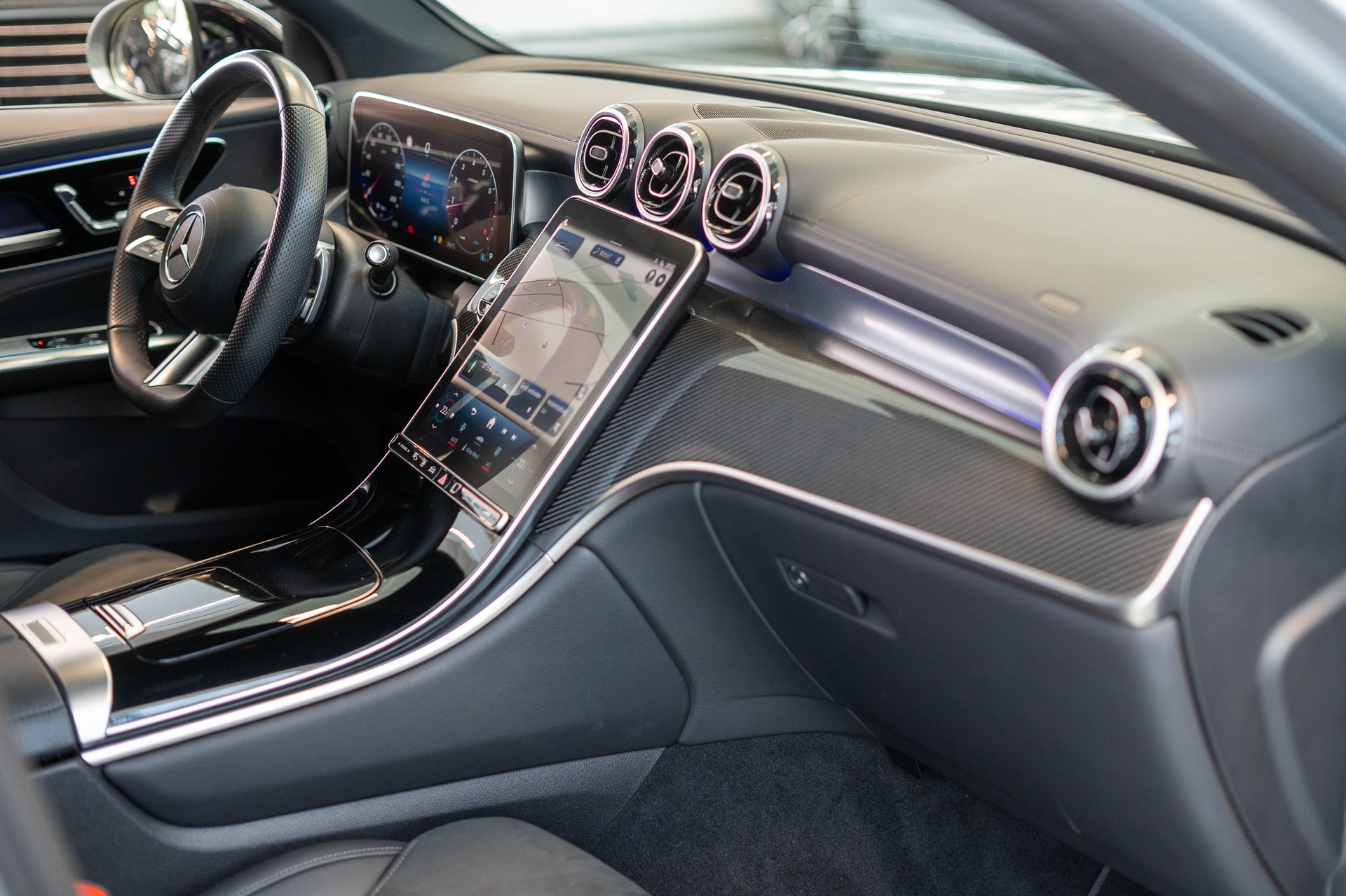 MERCEDES-BENZ GLC 200 AMG Line 4matic Coupé / Facelift / 360°Kamera / el.Sitze-image-15
