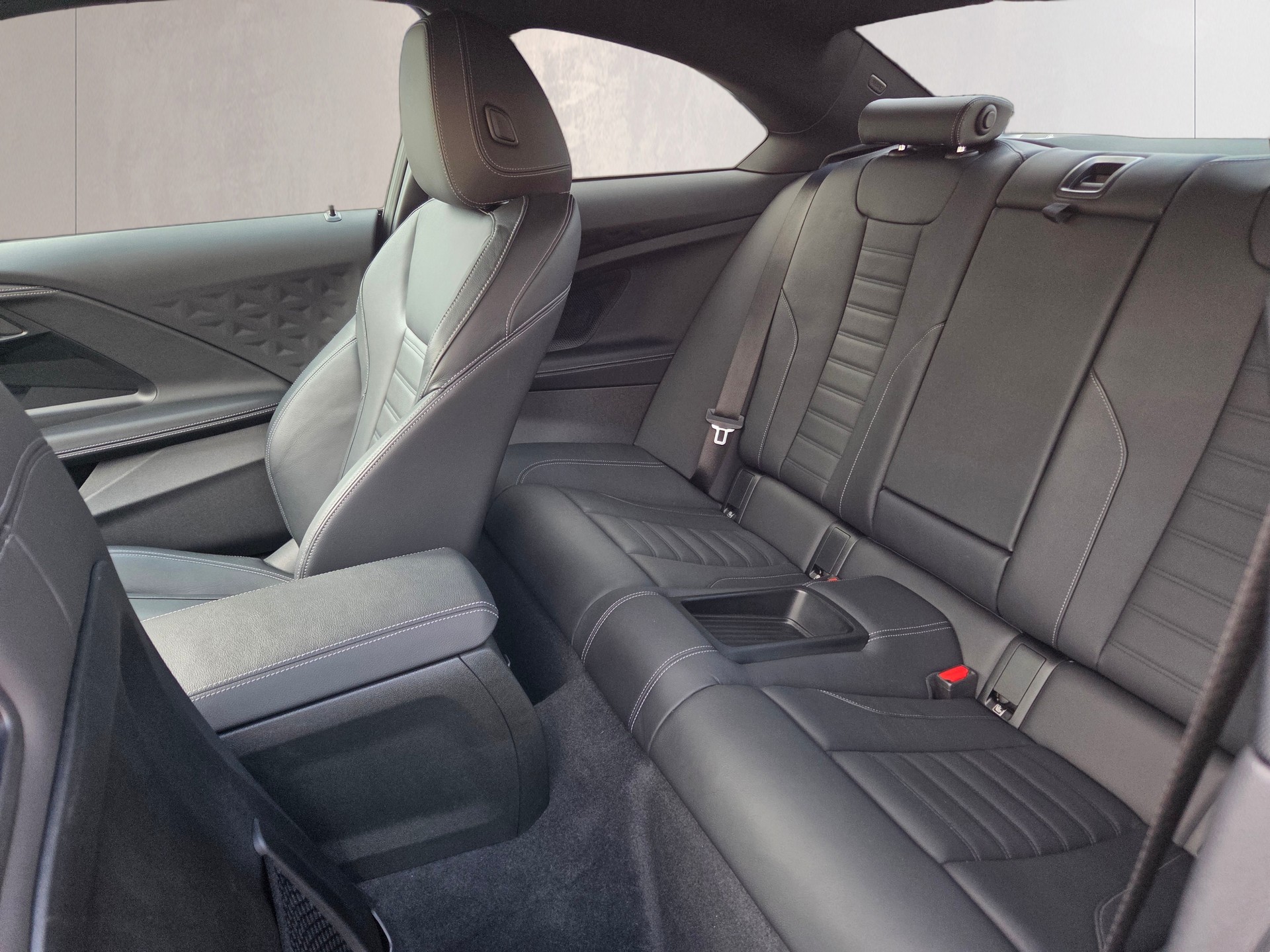 BMW 220d M Sport-image-12