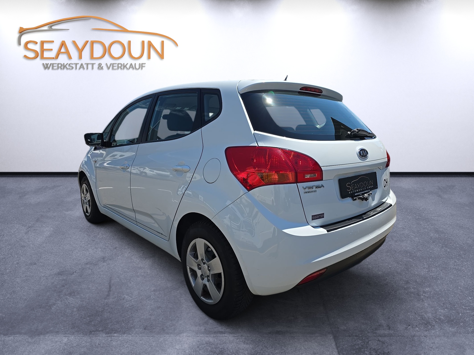 KIA Venga 1.6 CVVT Style Automatic-showroom-element-3