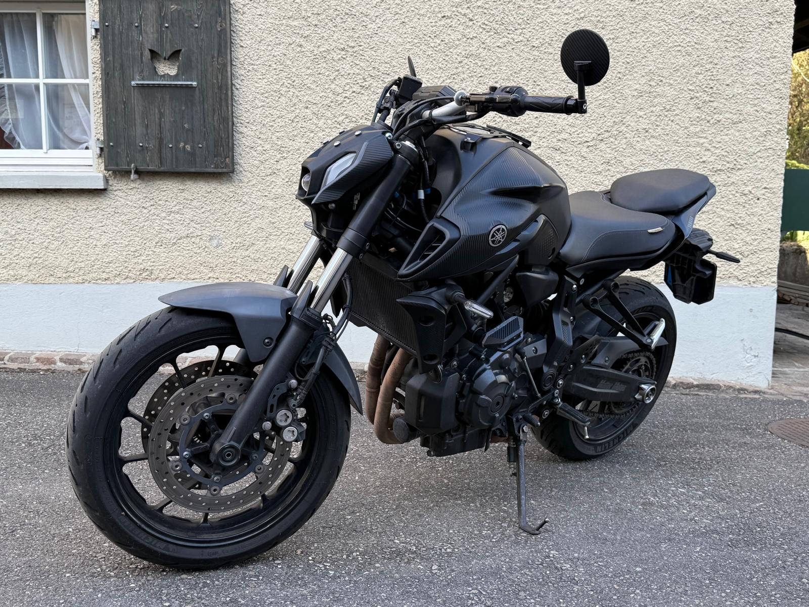 YAMAHA MT-07-image-2