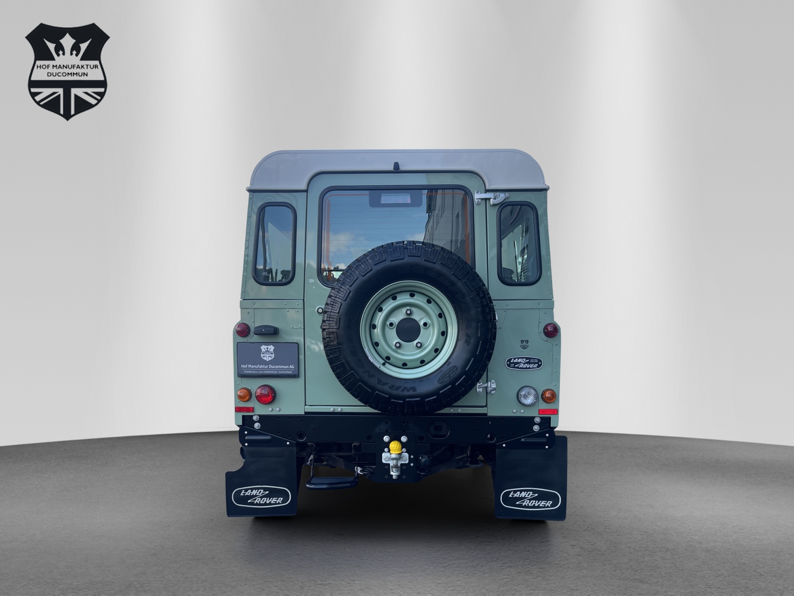 LAND ROVER Defender 90 2.2 TD4 Station Wagon Heritage-image-4