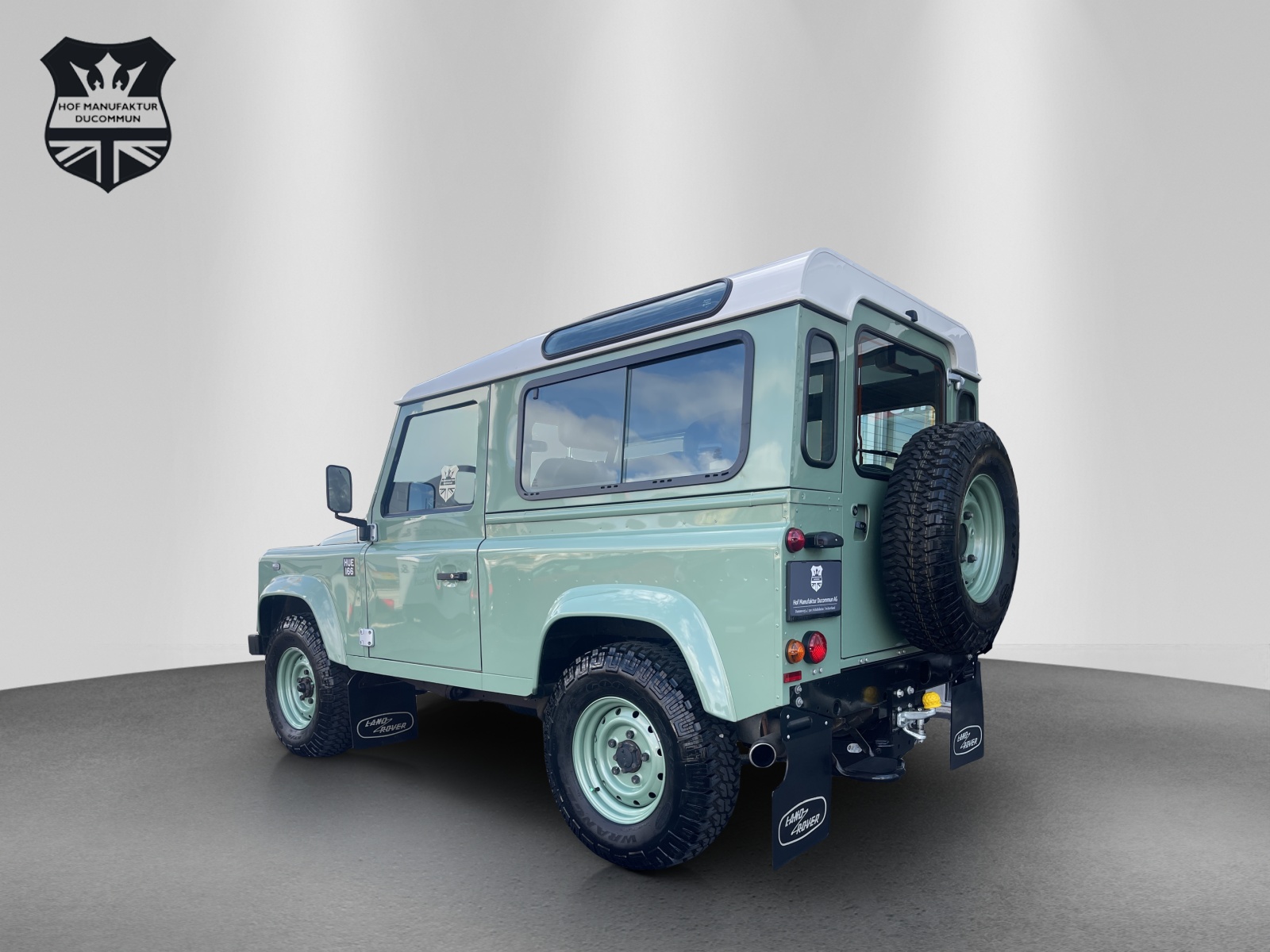 LAND ROVER Defender 90 2.2 TD4 Station Wagon Heritage-image-3