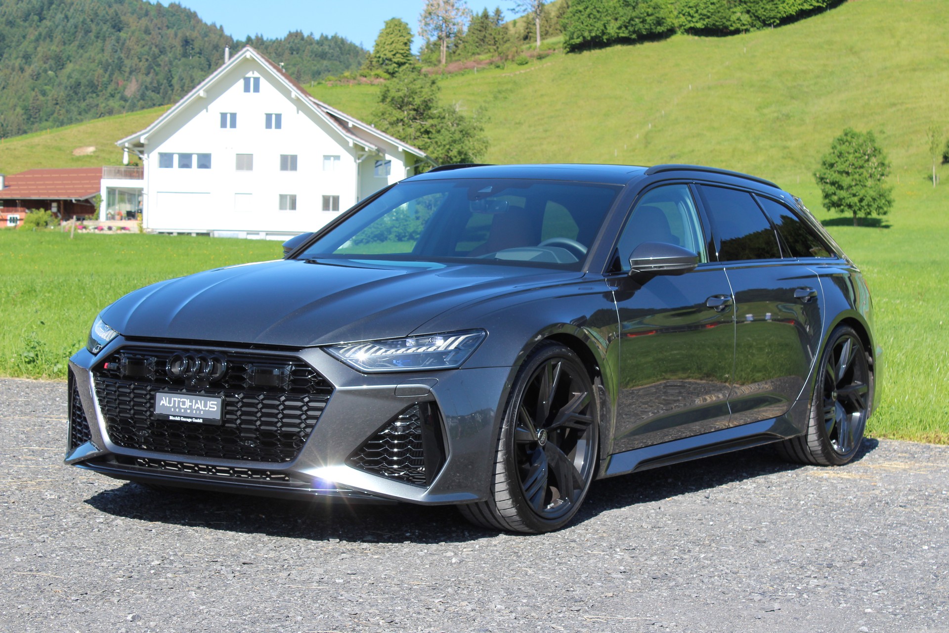 AUDI RS6 Avant 4.0 TFSI V8 quattro