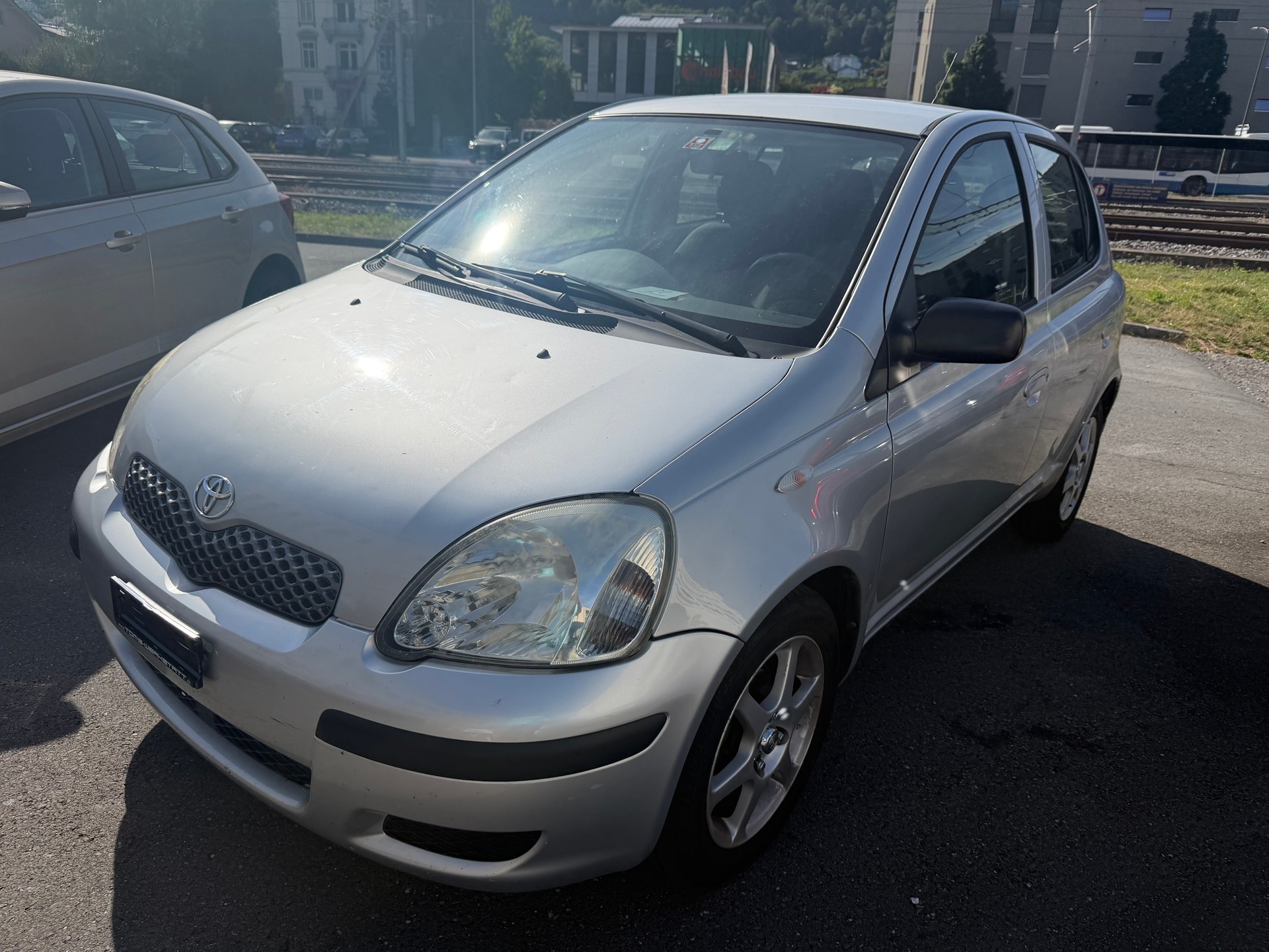 TOYOTA Yaris 1.0 Linea Luna