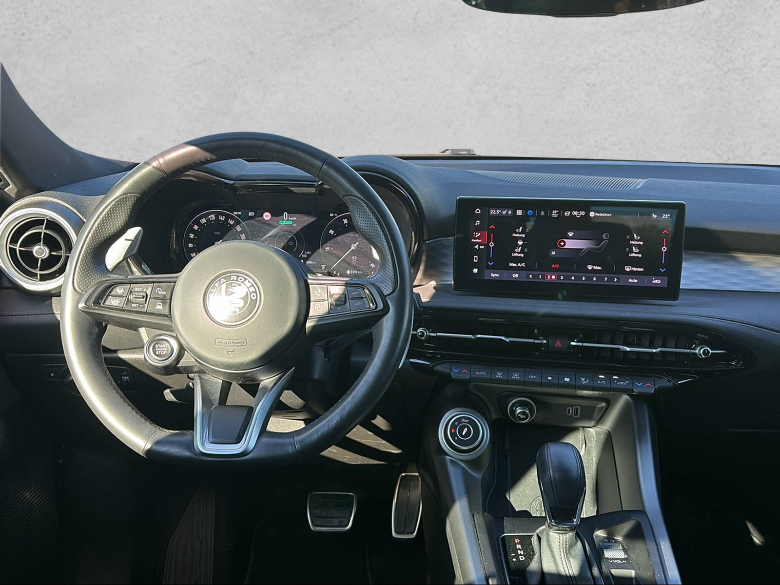 ALFA ROMEO Tonale 1.3 Plug-in-Hybrid Q4 Veloce-image-11