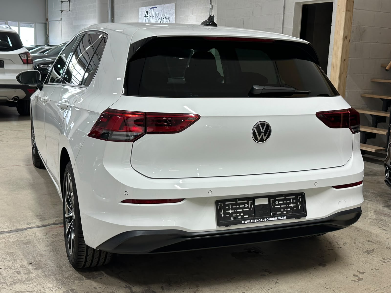 VW Golf 1.5 TSI ACT Life-image-5