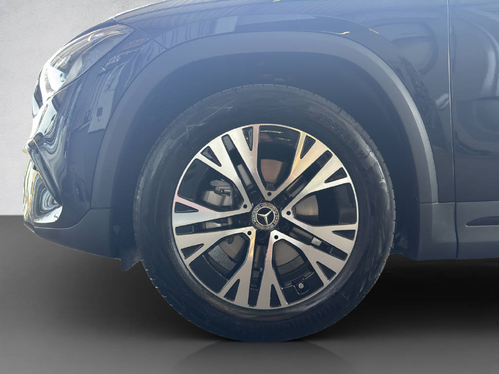 MERCEDES-BENZ GLA 200 Night Star Progressive-image-6