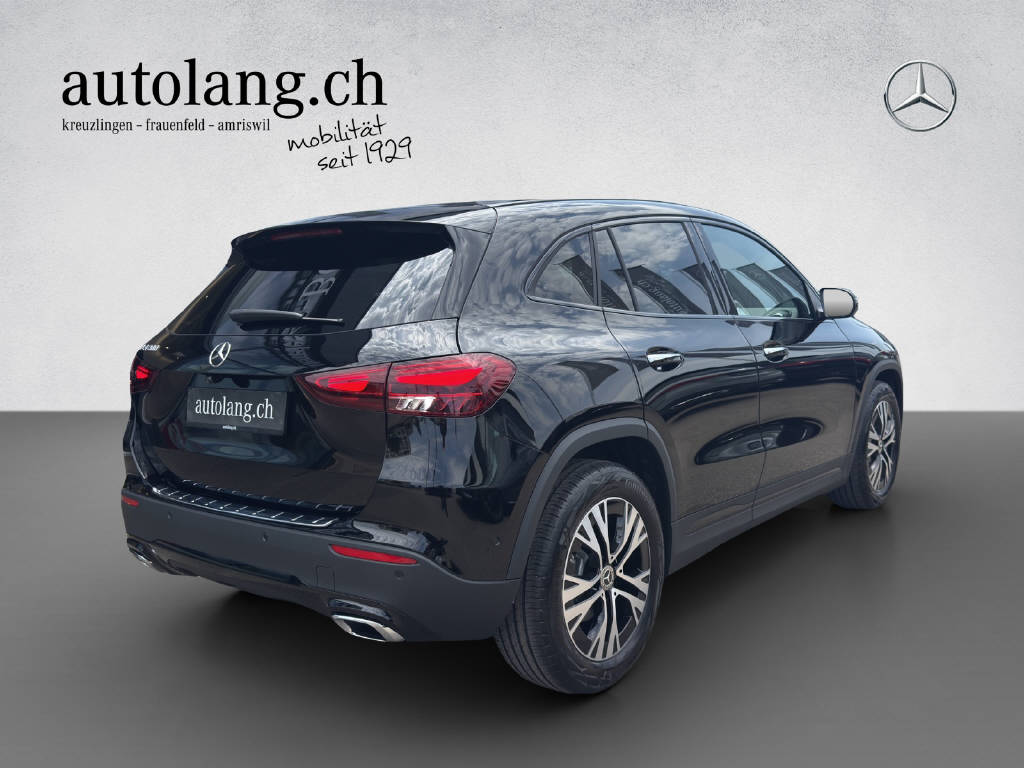 MERCEDES-BENZ GLA 200 Night Star Progressive-showroom-element-3