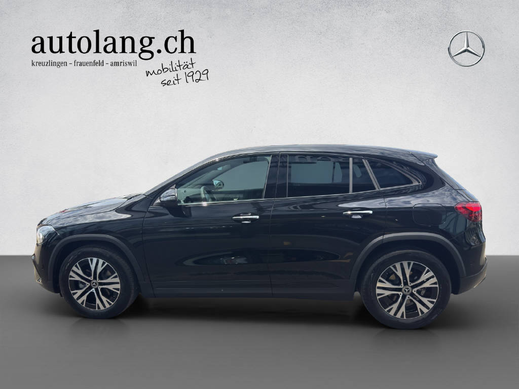MERCEDES-BENZ GLA 200 Night Star Progressive-showroom-element-1