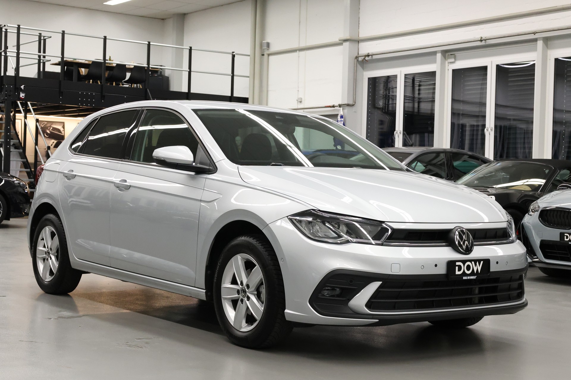 VW Polo 1.0 TSI Life DSG-showroom-element-1