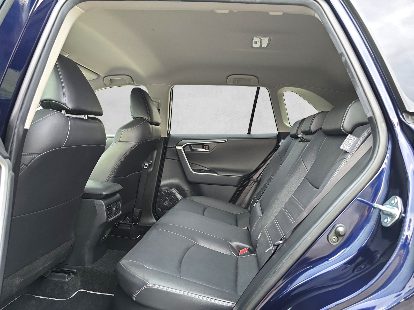 TOYOTA RAV-4 2.5 HSD Premium e-CVT 4WD-image-9
