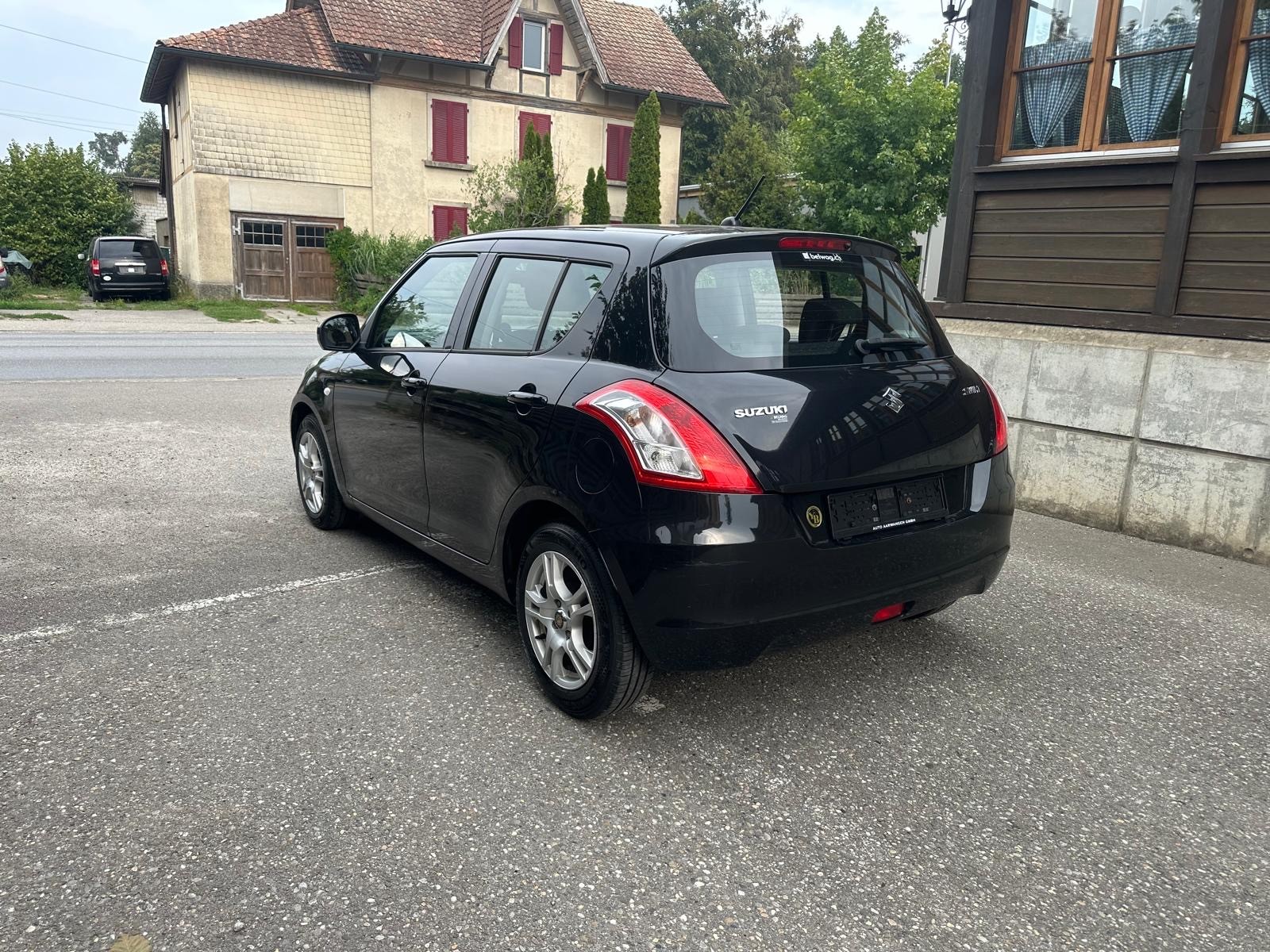 SUZUKI Swift 1.2i 16V GL-showroom-element-2