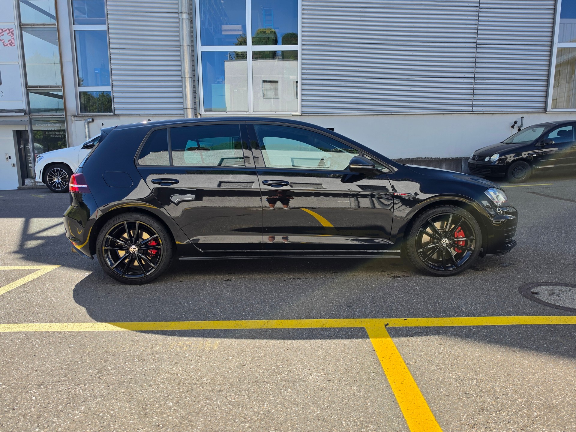VW Golf 2.0 TSI GTI Performance DSG-showroom-element-3