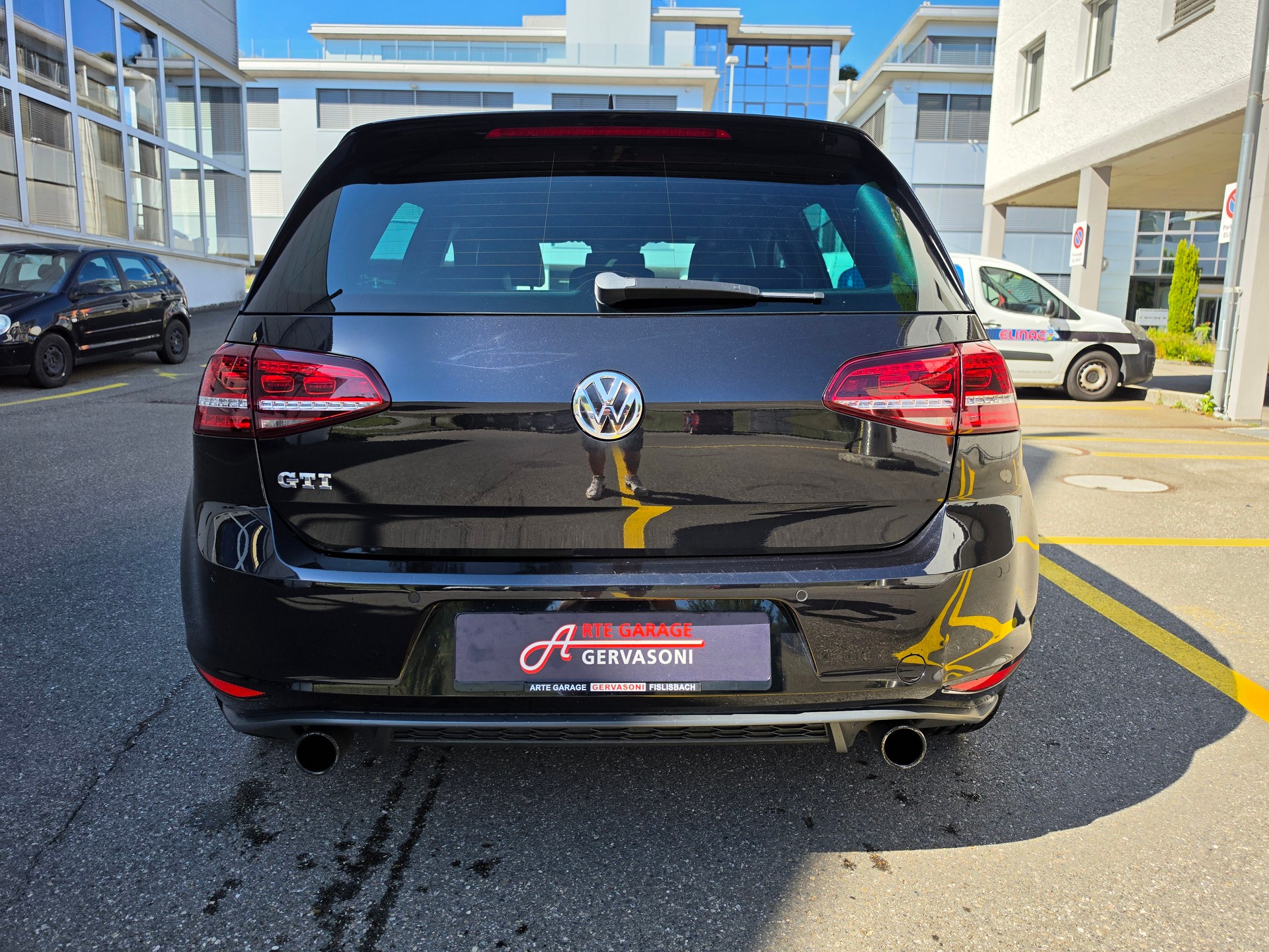 VW Golf 2.0 TSI GTI Performance DSG-image-5