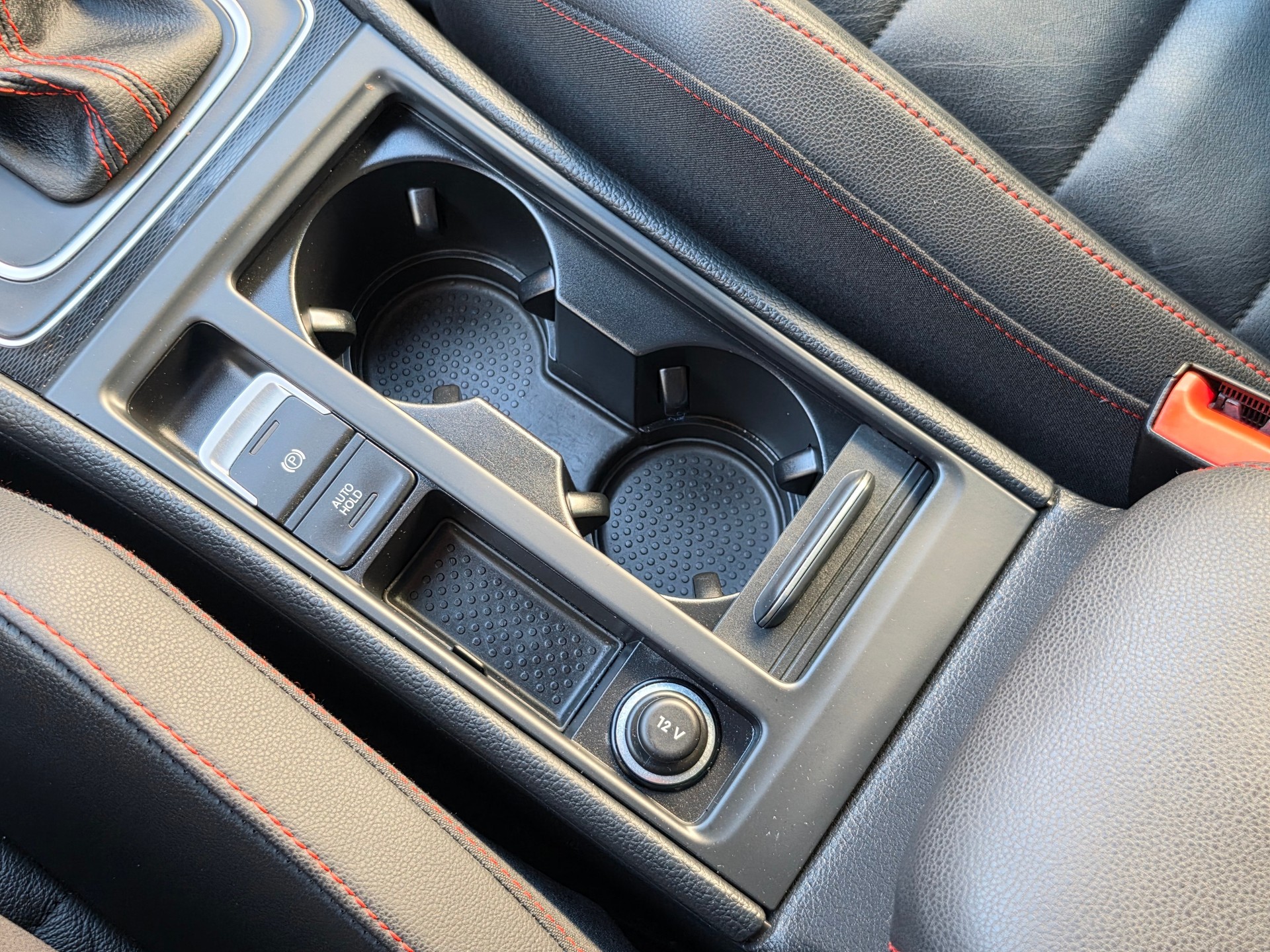 VW Golf 2.0 TSI GTI Performance DSG-image-40