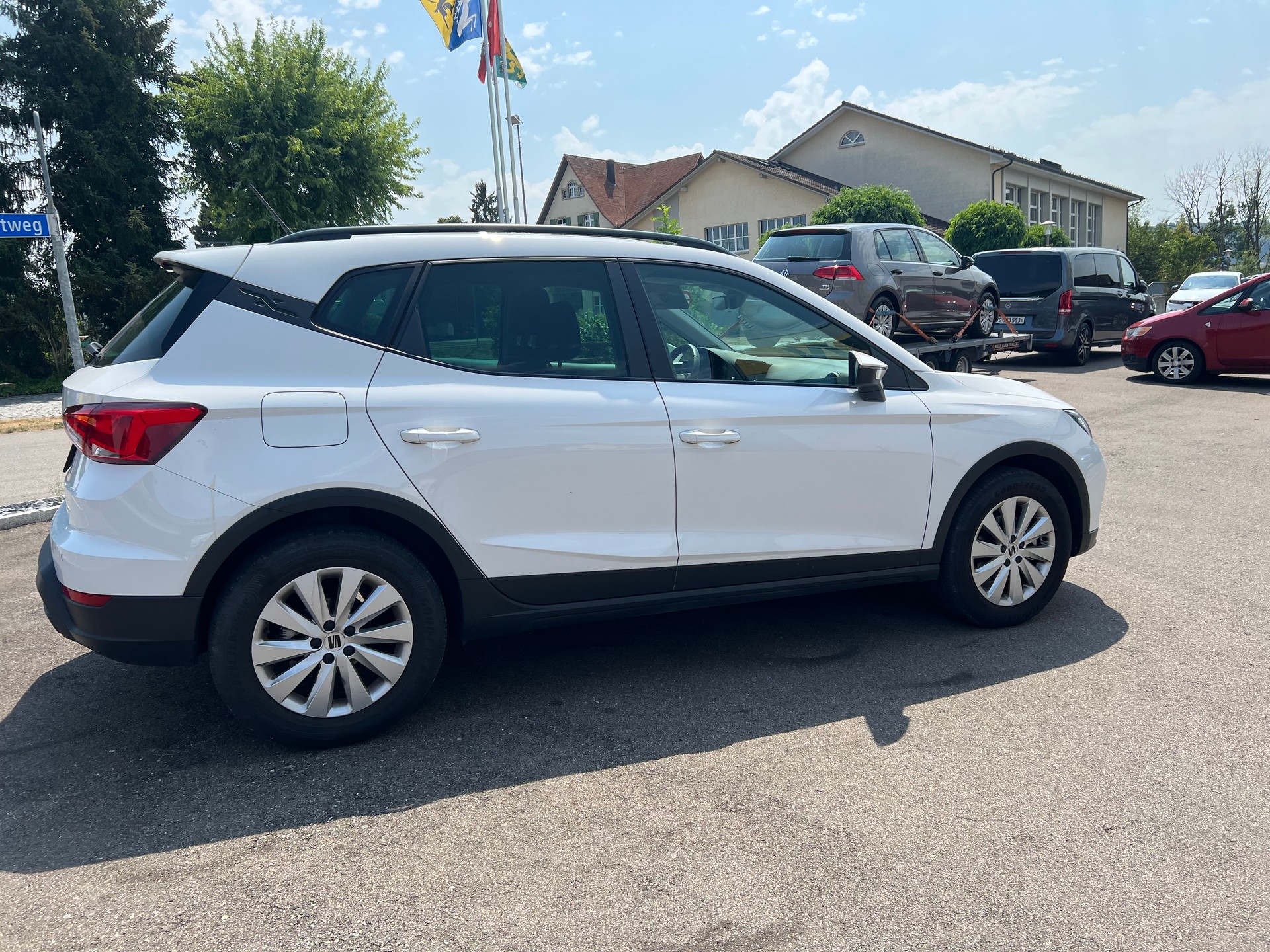 SEAT Arona 1.0 TSI Eco Style DSG-image-8