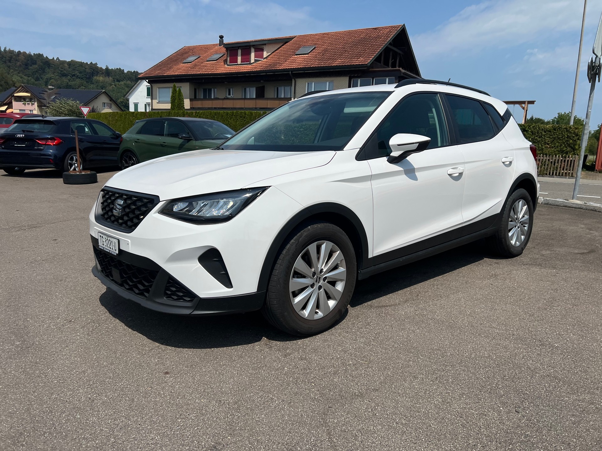 SEAT Arona 1.0 TSI Eco Style DSG-showroom-element-1