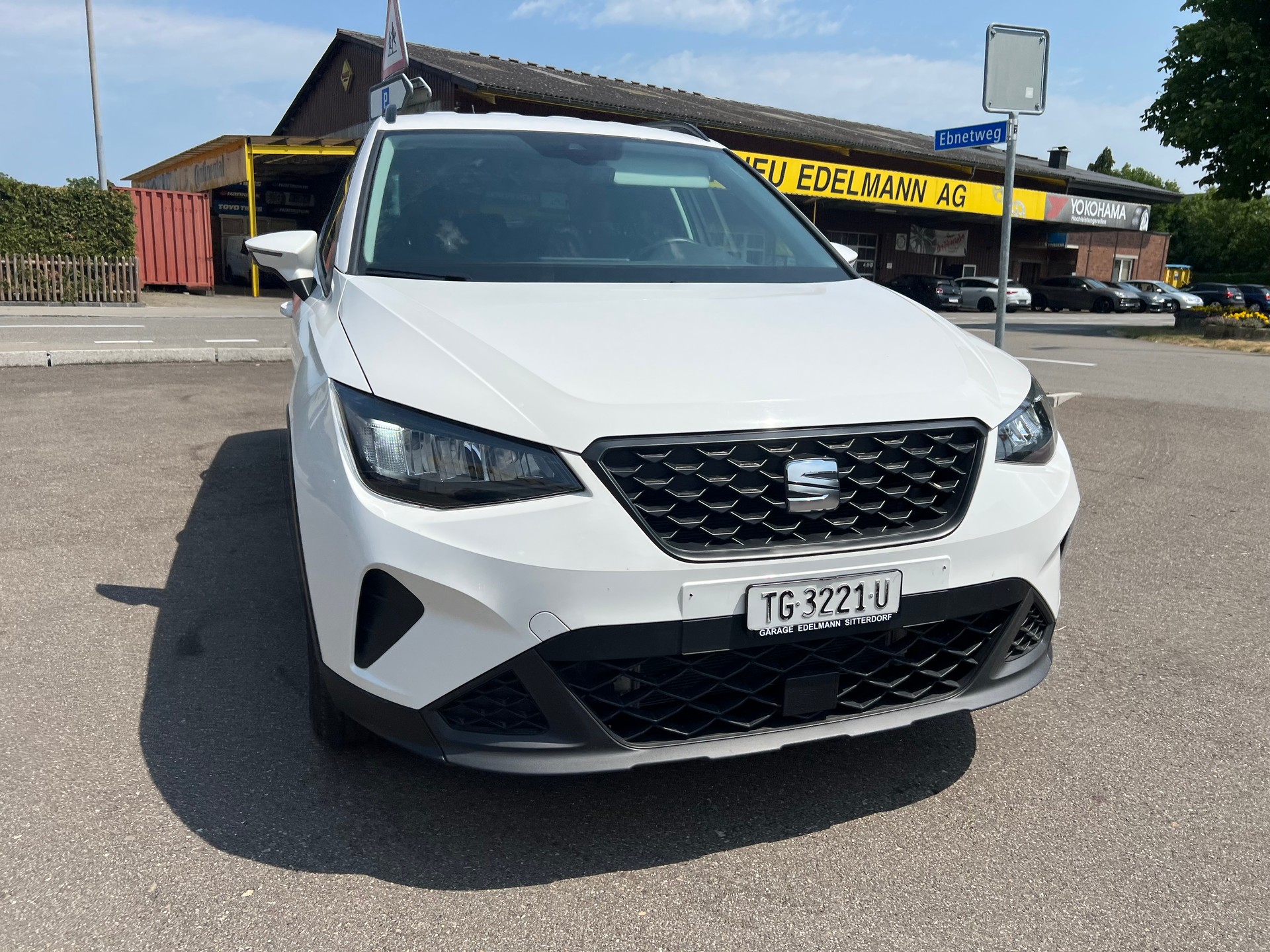 SEAT Arona 1.0 TSI Eco Style DSG-image-4