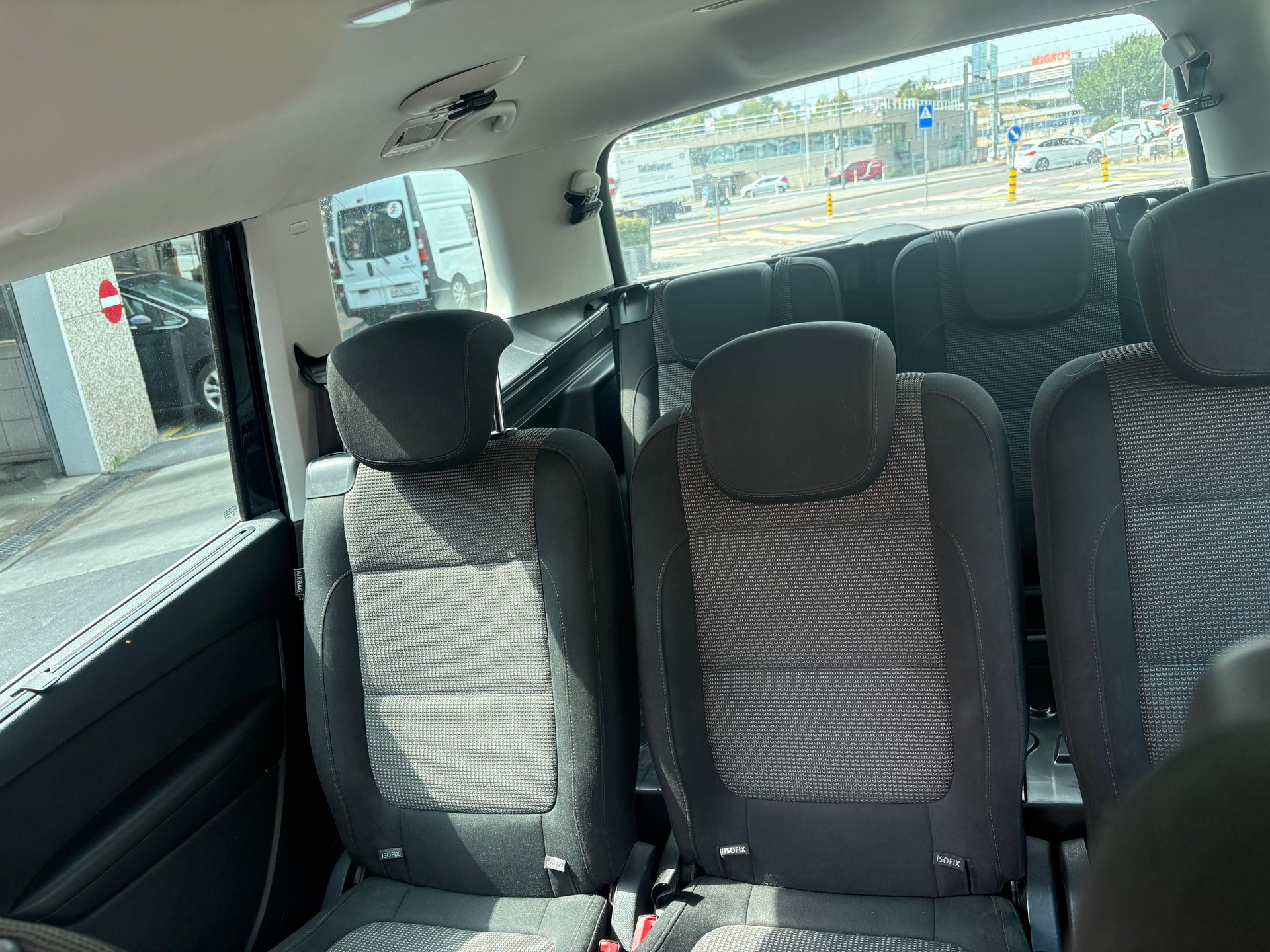 VW Sharan 2.0 TDI BlueMotion Technology Trendline-image-7