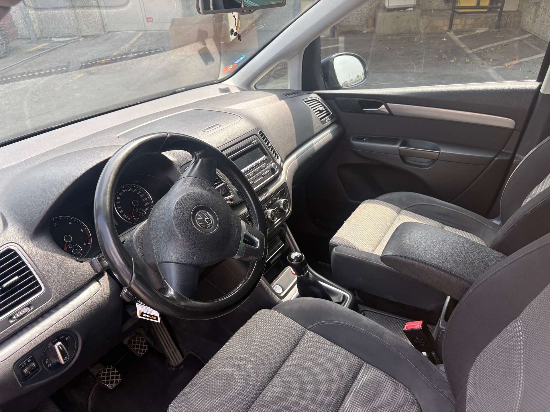 VW Sharan 2.0 TDI BlueMotion Technology Trendline-image-8