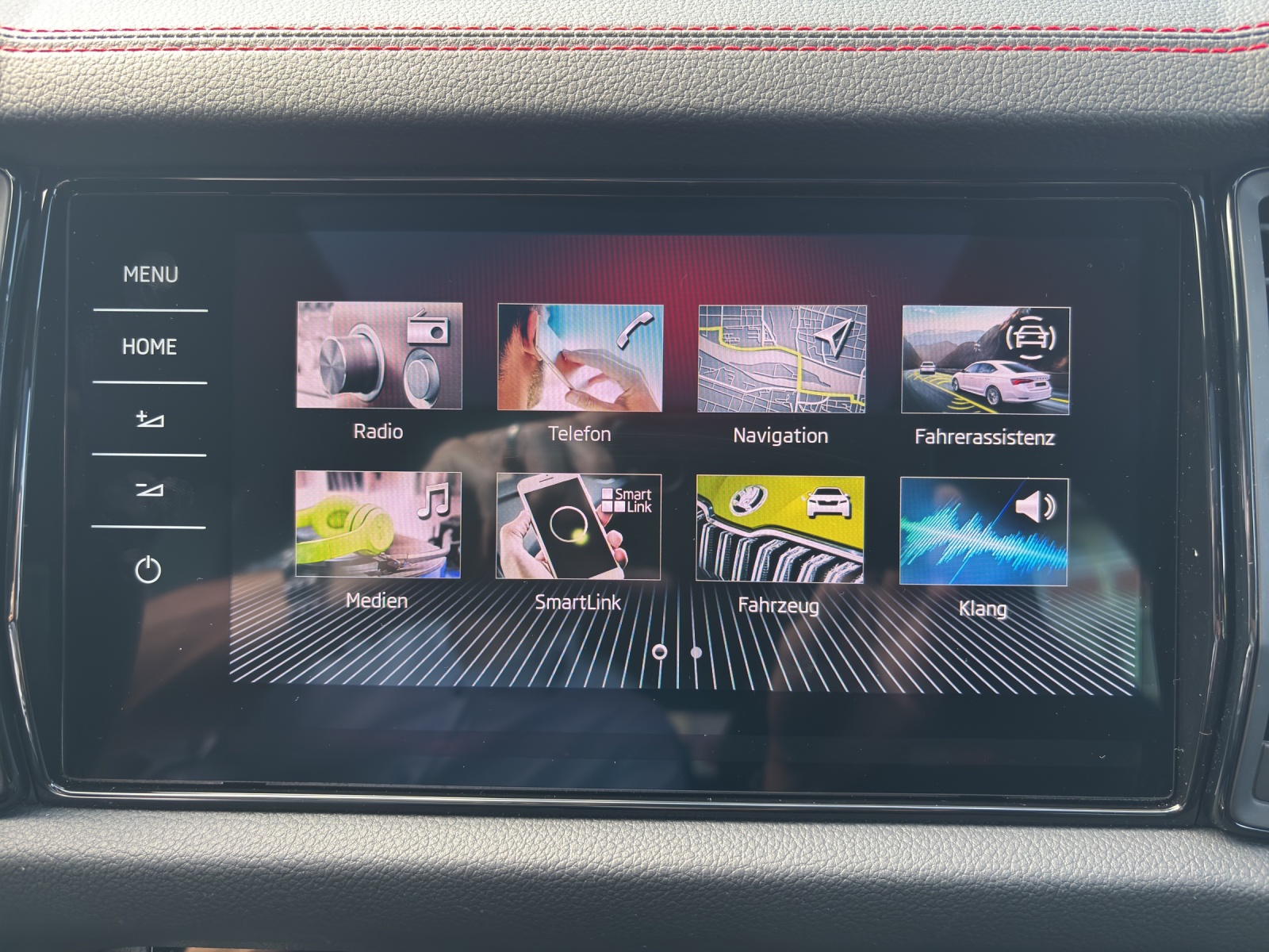 SKODA Kodiaq 2.0 TSI 4x4 RS mit AHK, Standheizung & Panorama-Ausstell-/Schiebedach-image-17