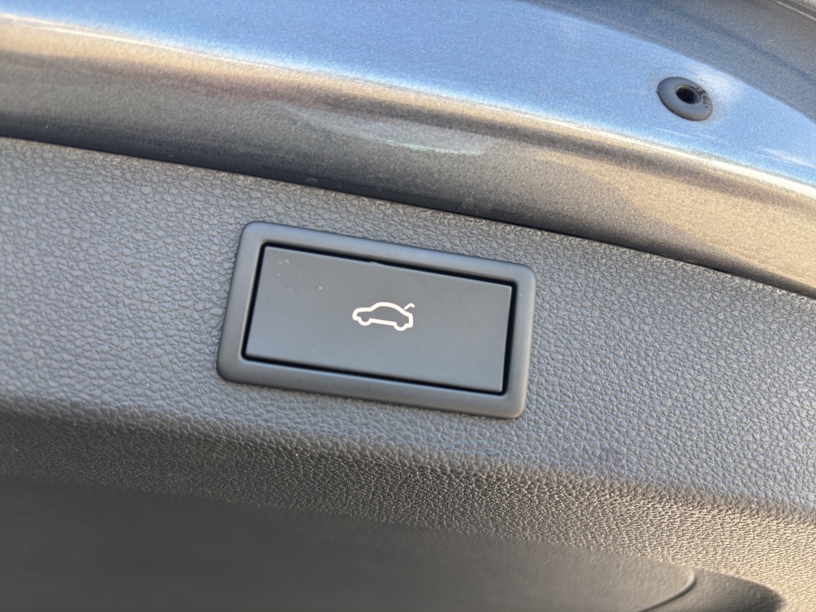SKODA Kodiaq 2.0 TSI 4x4 RS mit AHK, Standheizung & Panorama-Ausstell-/Schiebedach-image-8