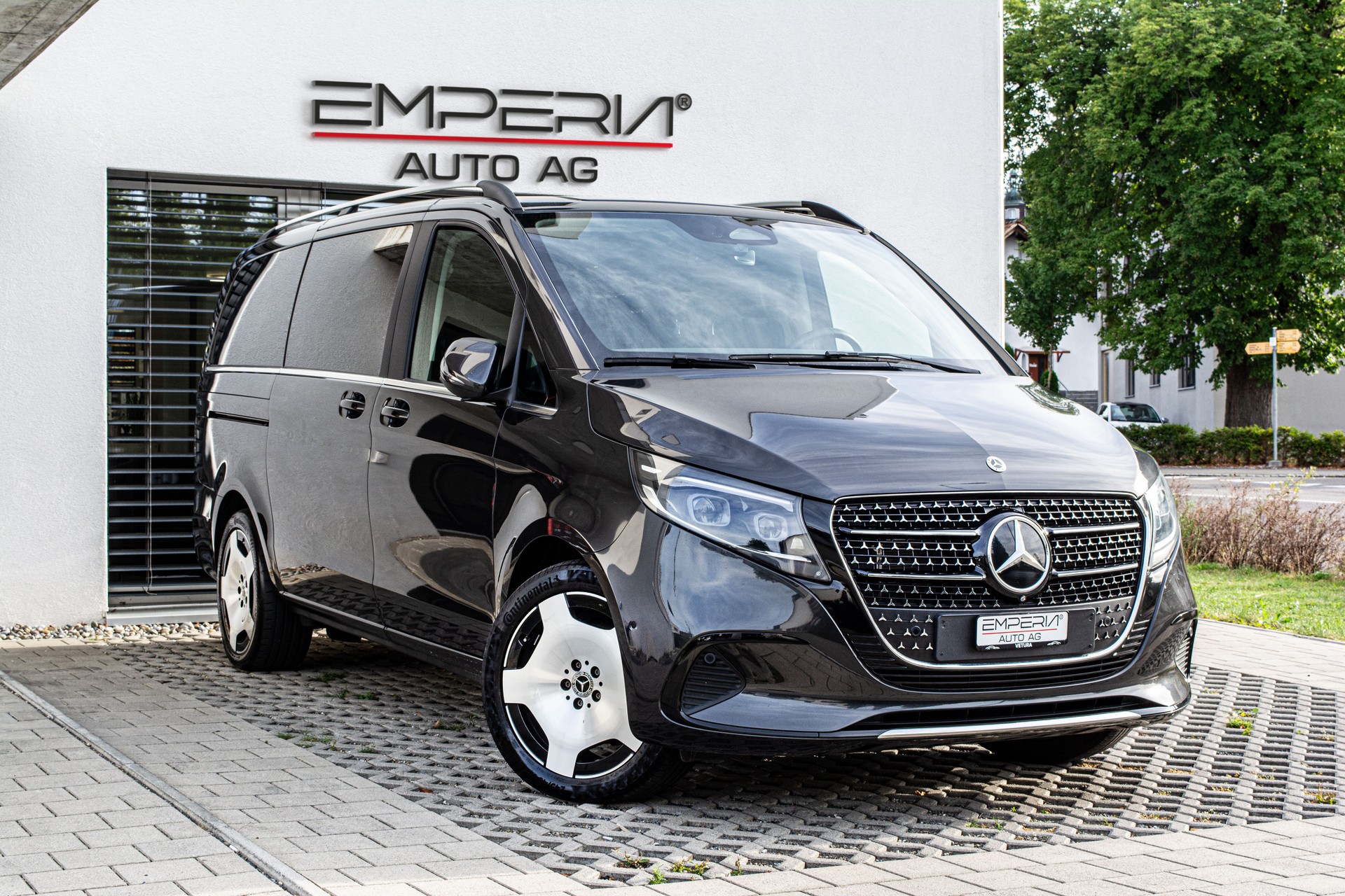 MERCEDES-BENZ V 300 d lang Avantgarde 4Matic 9G-Tronic-showroom-element-2