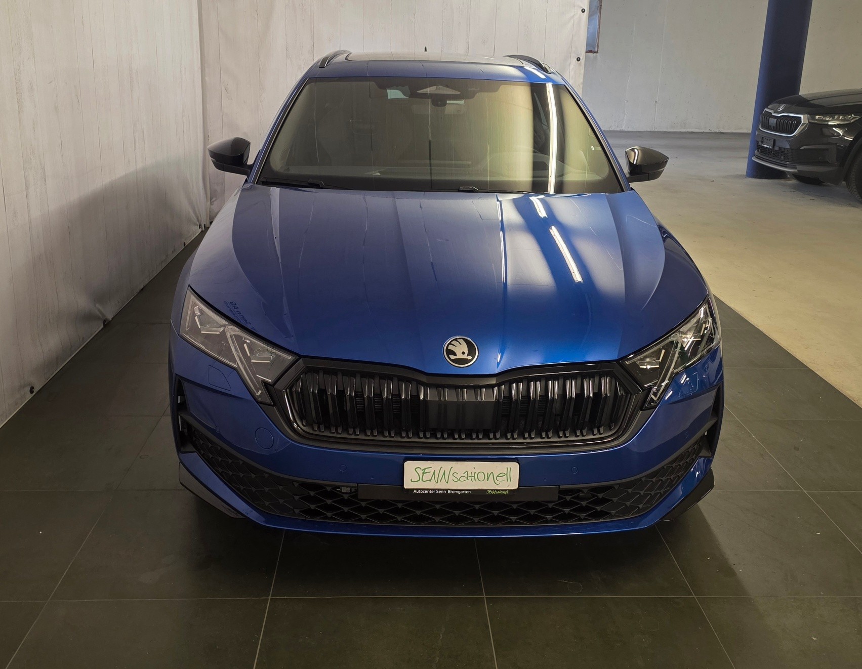 SKODA Octavia Combi 2.0 TSI DSG Dynamic 4x4-showroom-element-1