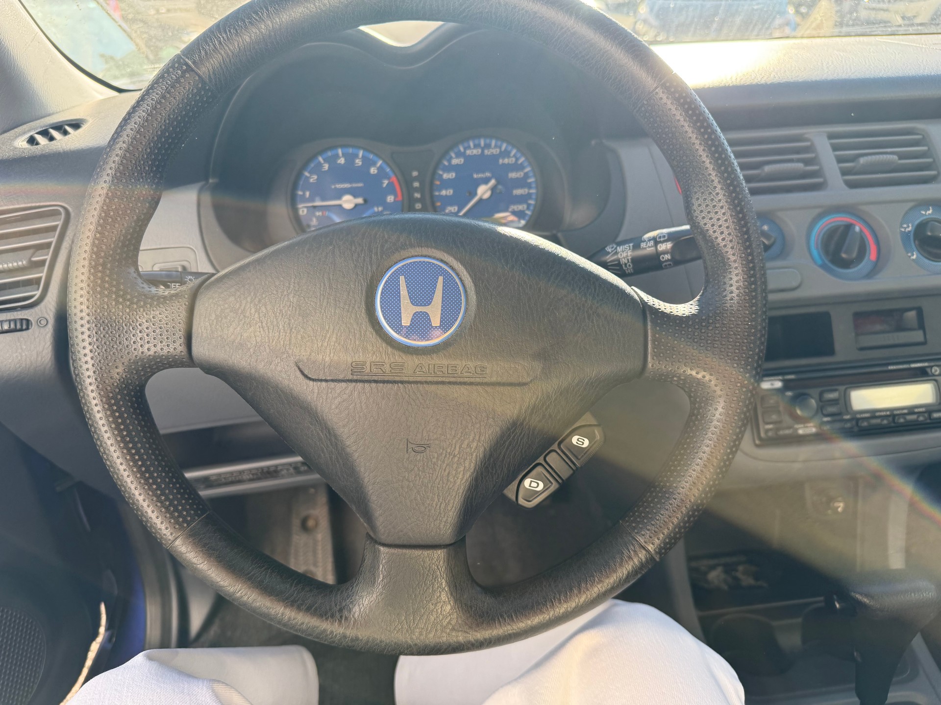 HONDA HR-V 1.6i 4WD Sport-image-5