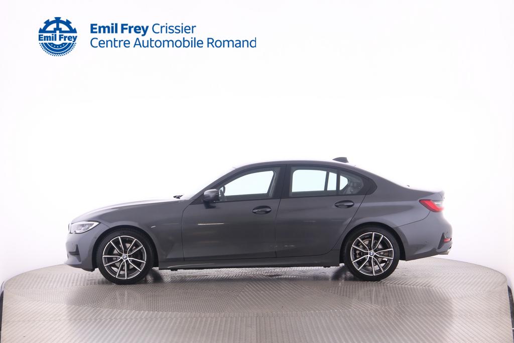 BMW 320d xDrive SAG-showroom-element-2