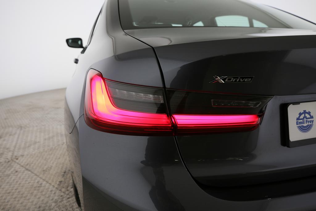 BMW 320d xDrive SAG-image-14