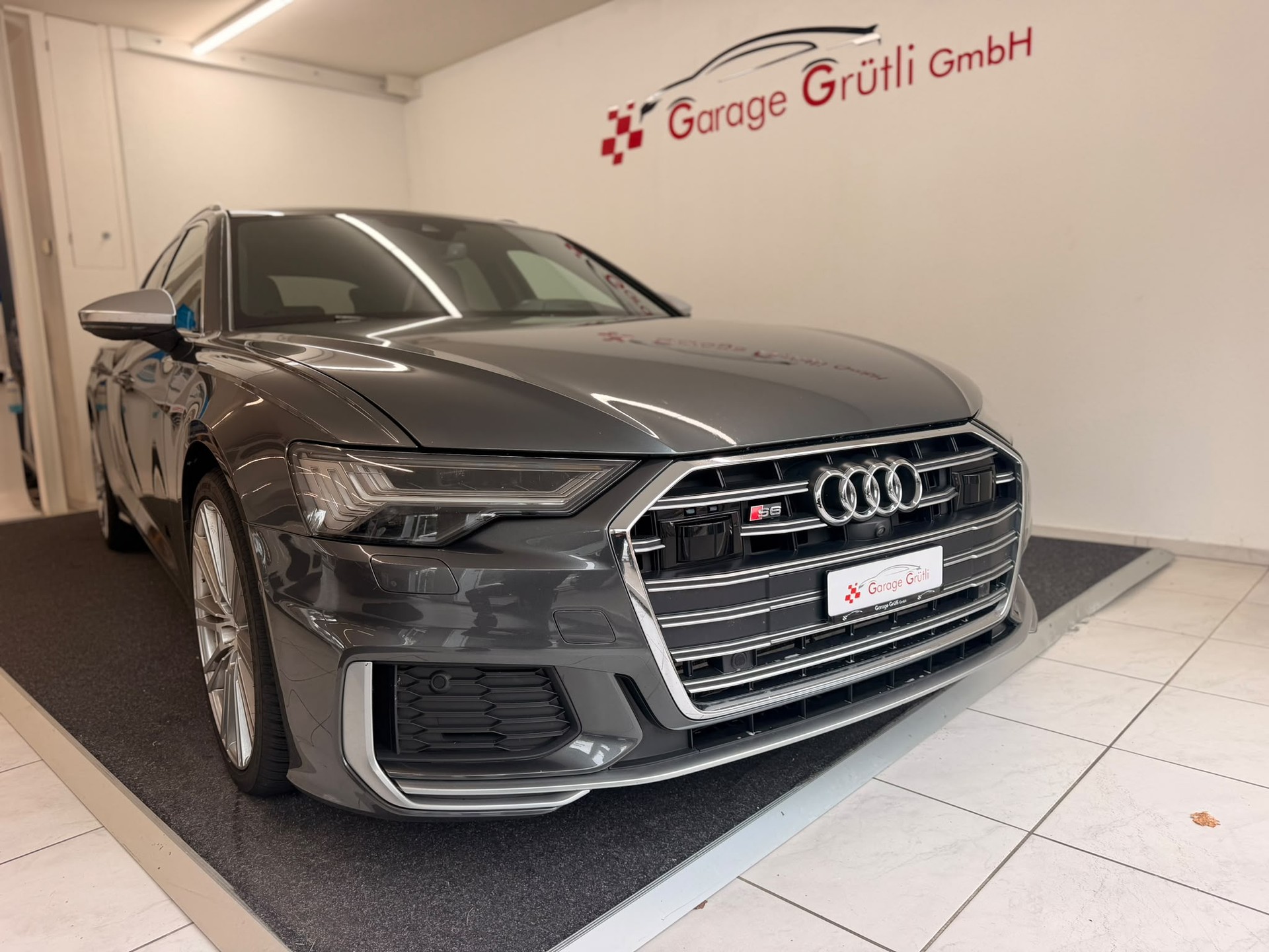 AUDI S6 Avant 3.0 TDI quattro tiptronic
