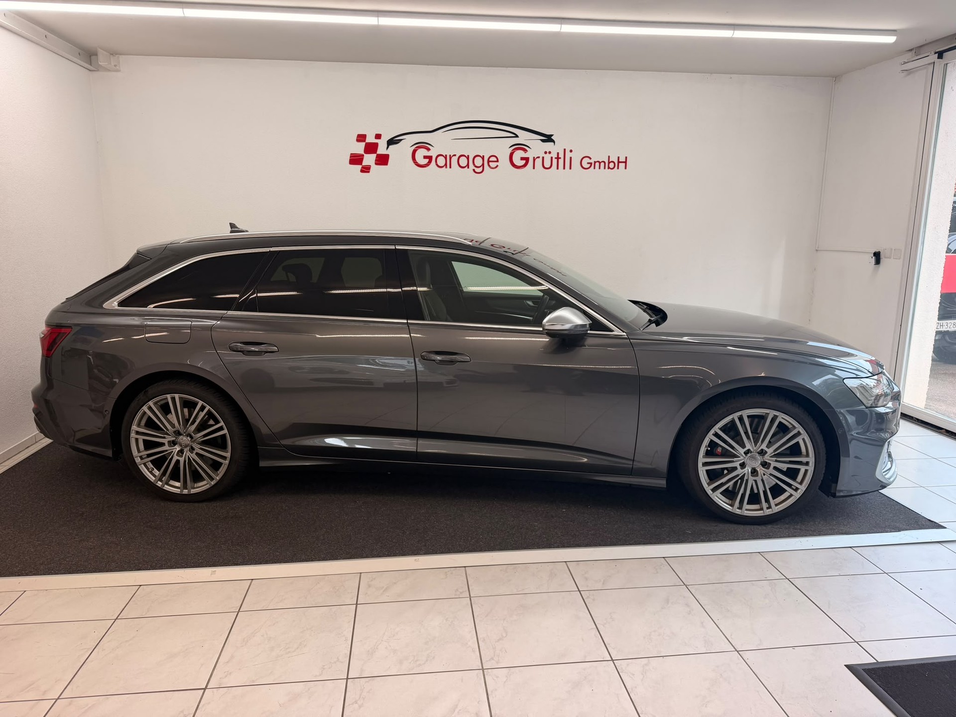 AUDI S6 Avant 3.0 TDI quattro tiptronic-showroom-element-2